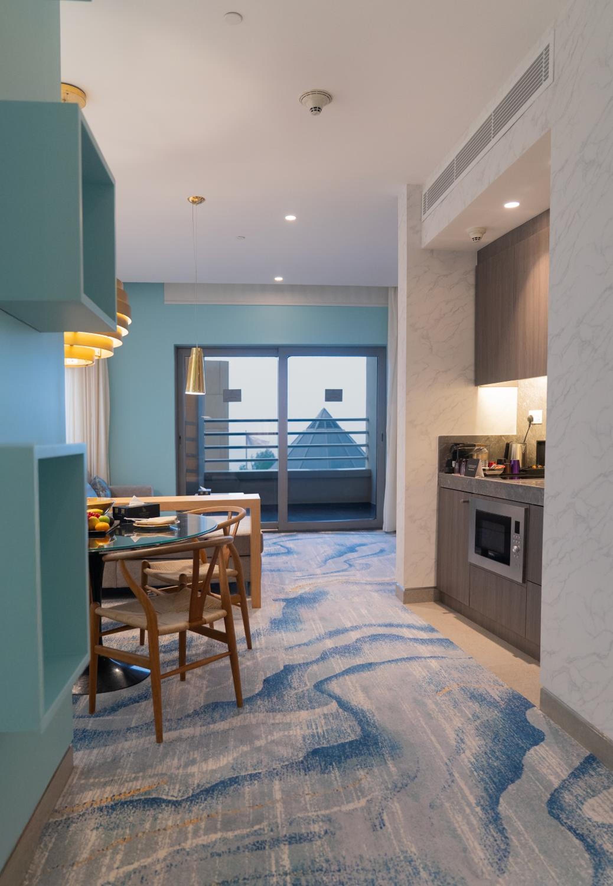 Premium Grand Suite with Symphony Lounge Access photo 2
