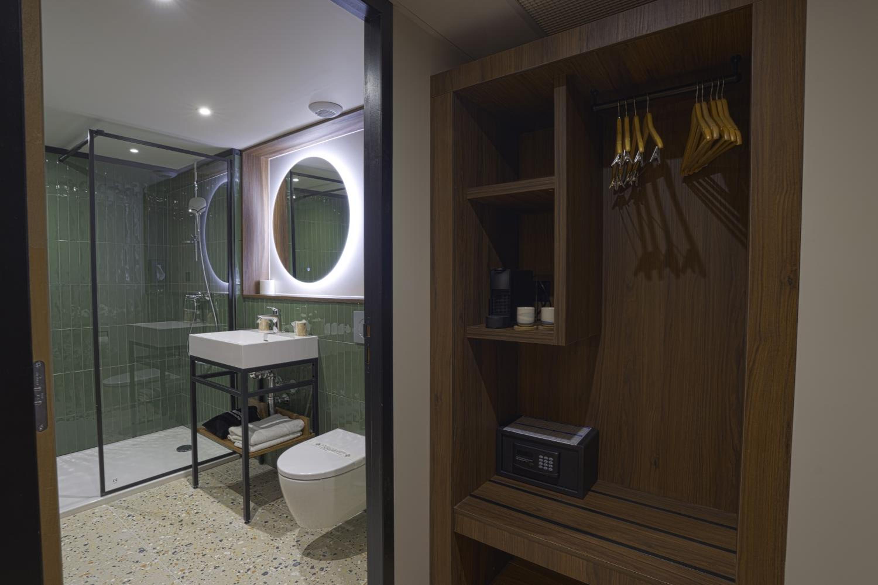 Superior Double Room photo 2