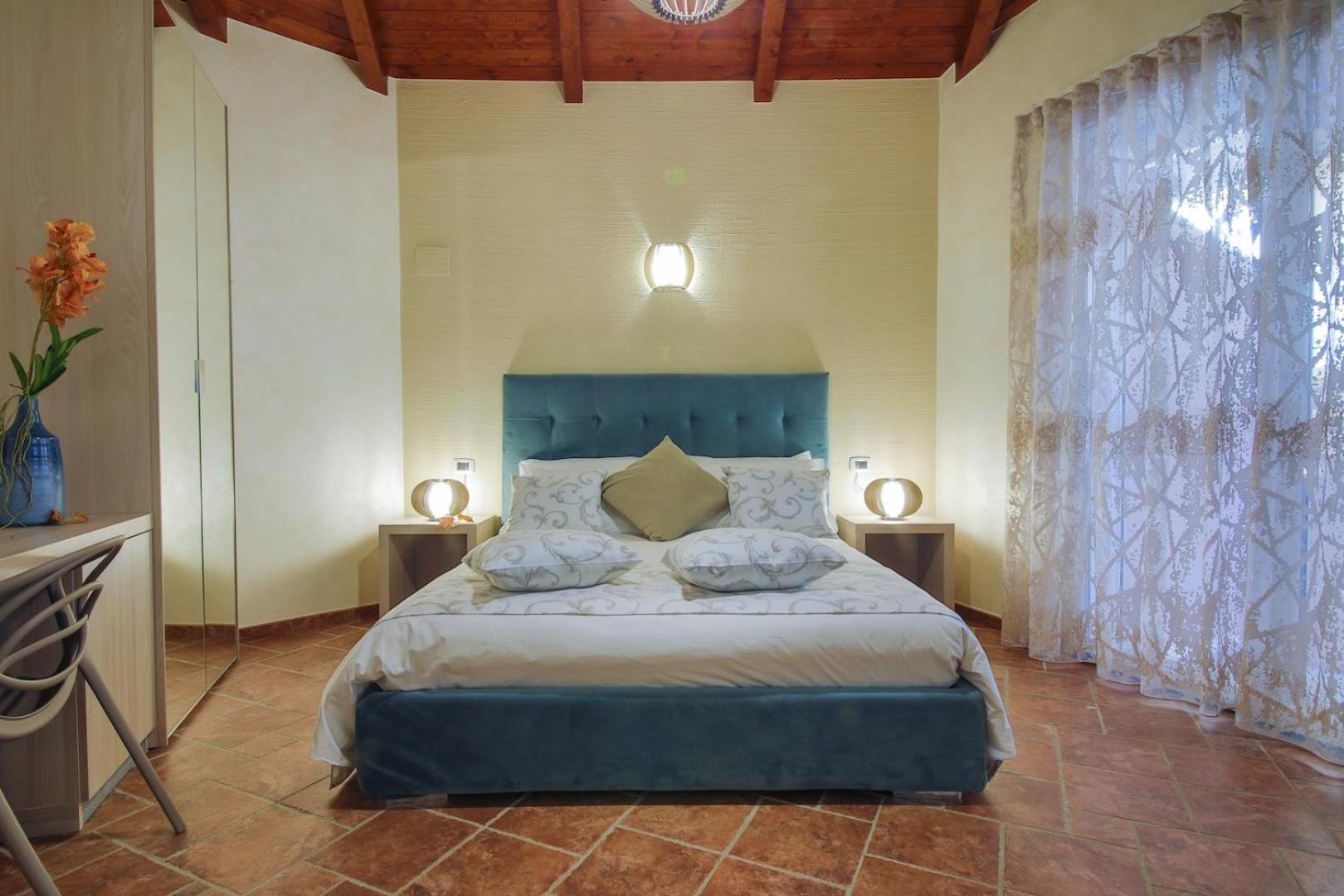 Superior King Room photo 3
