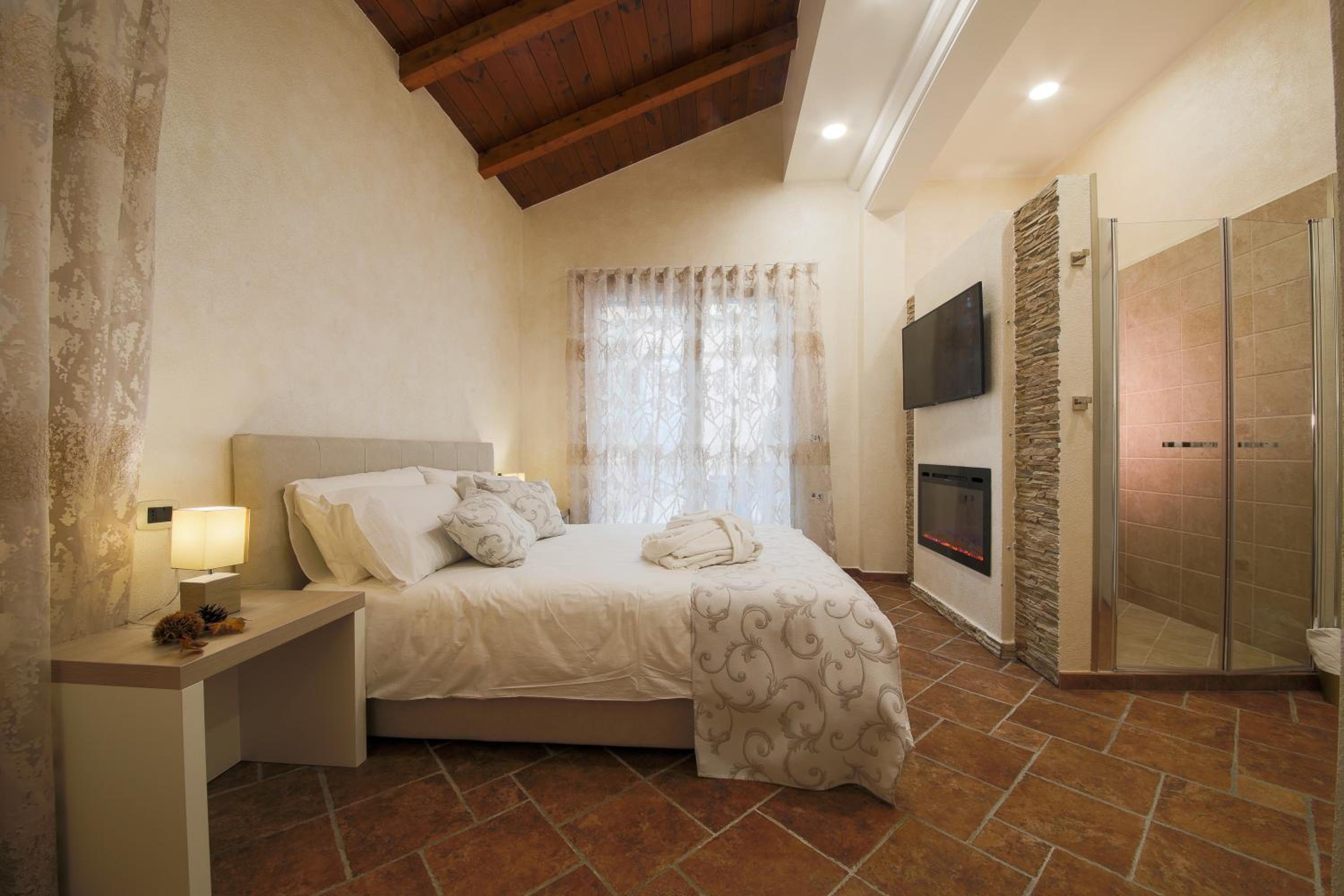 Superior Double Room photo 2