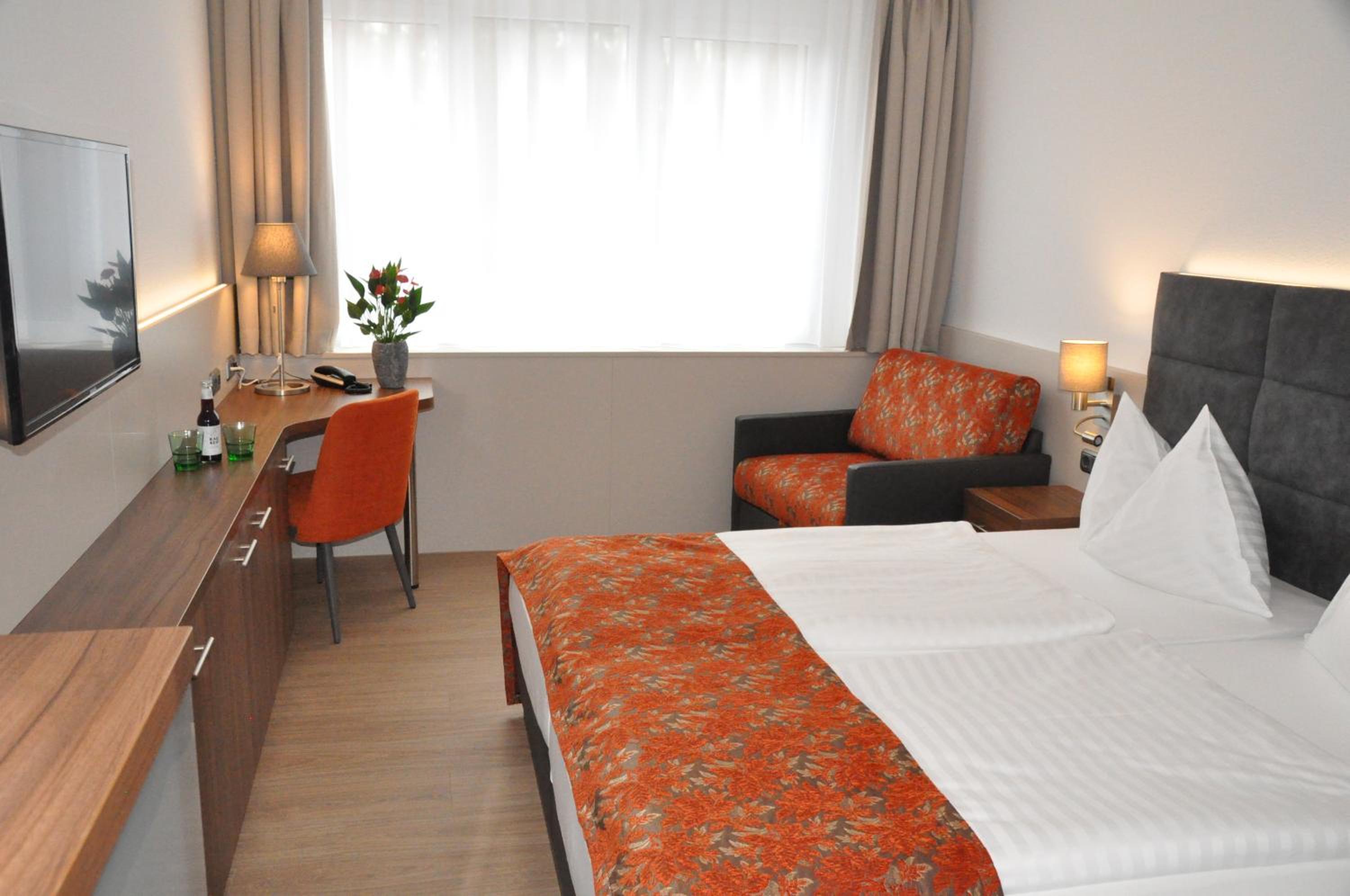 Double Room - Photo 4