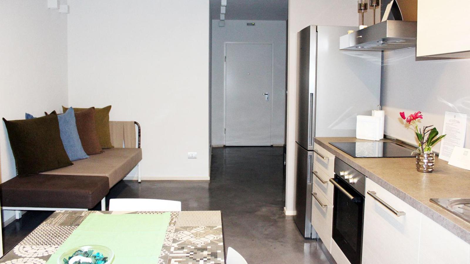 Apartment with Balcony photo 3