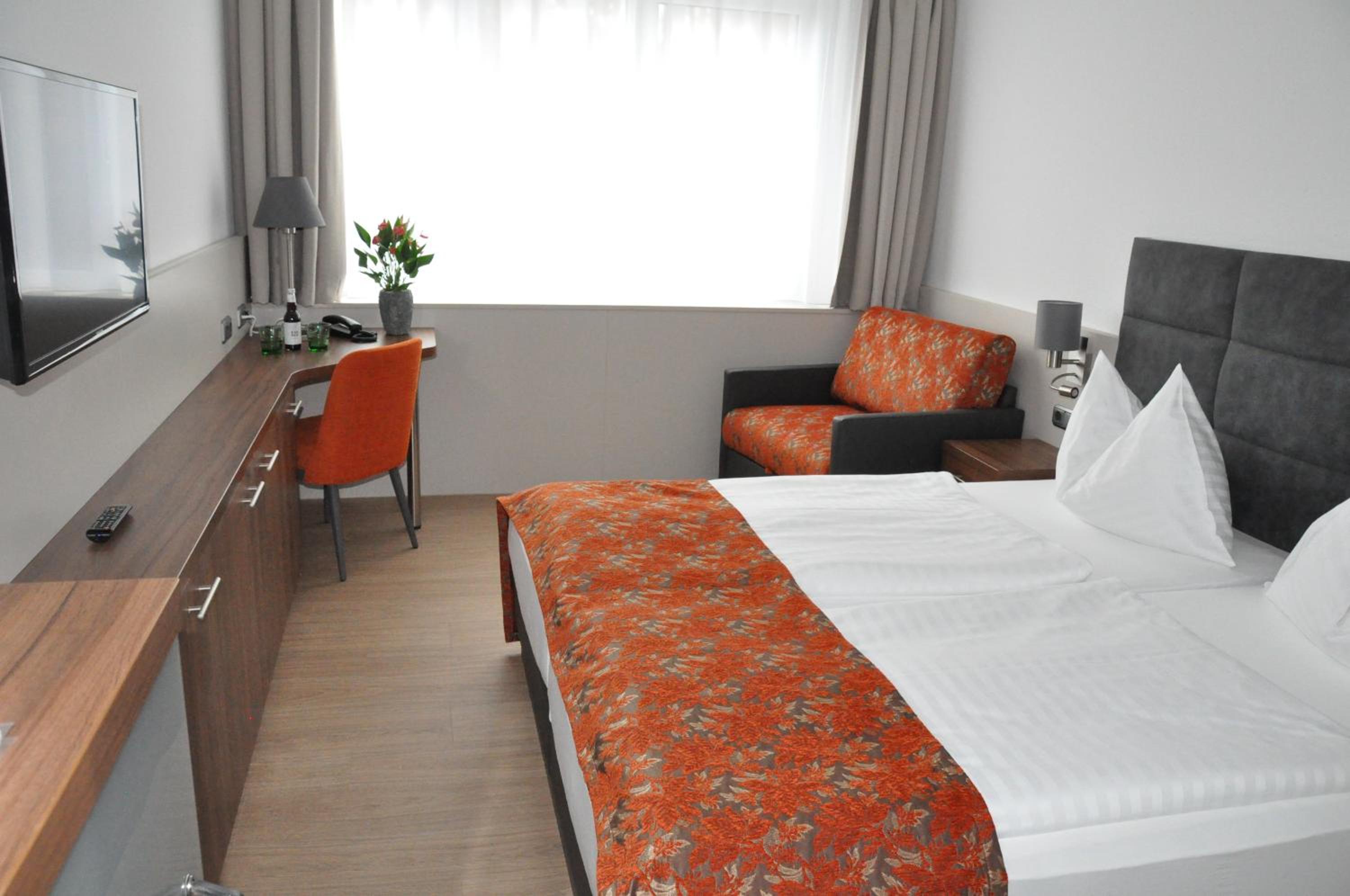Double Room - Photo 1