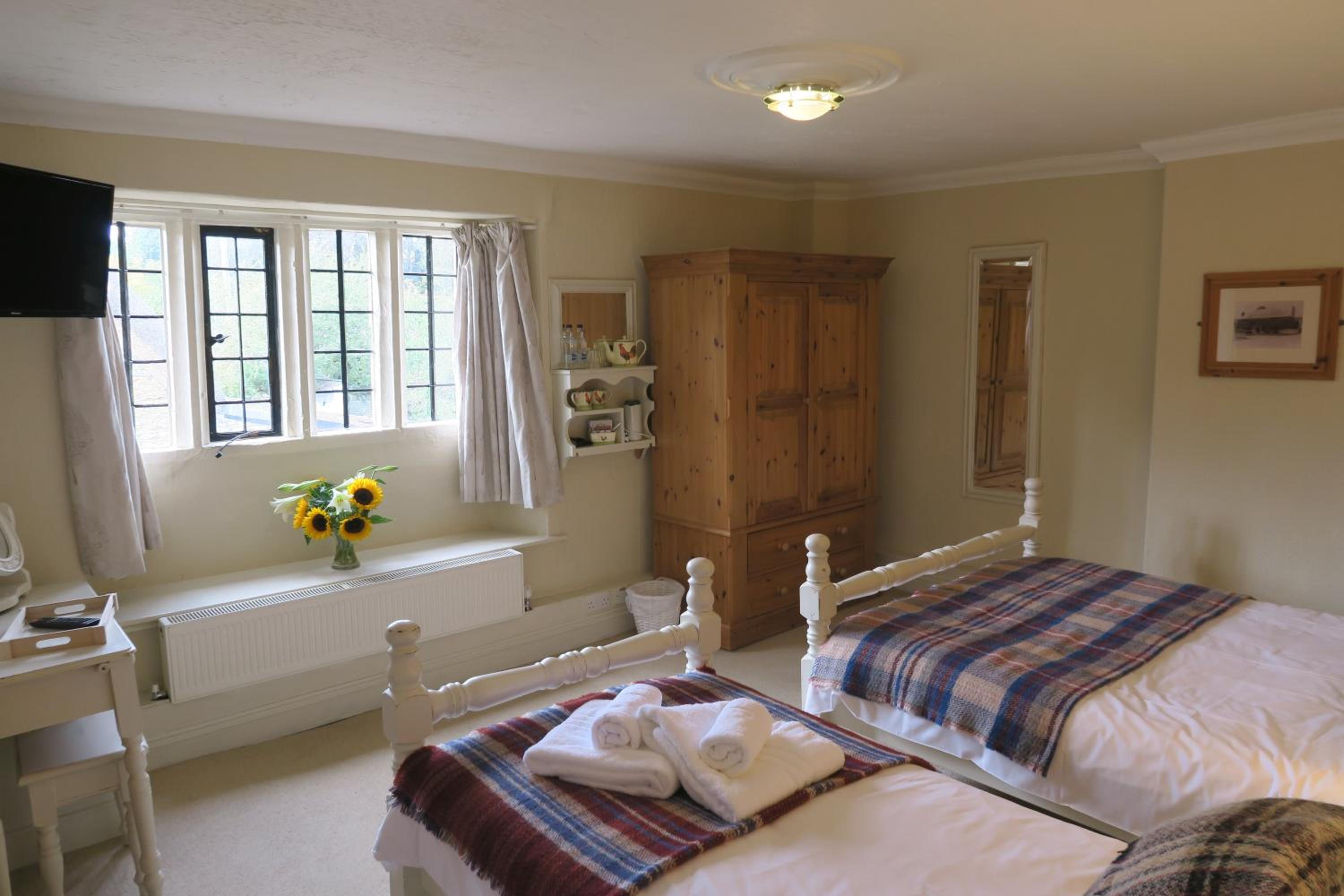 Superior Triple Room photo 3