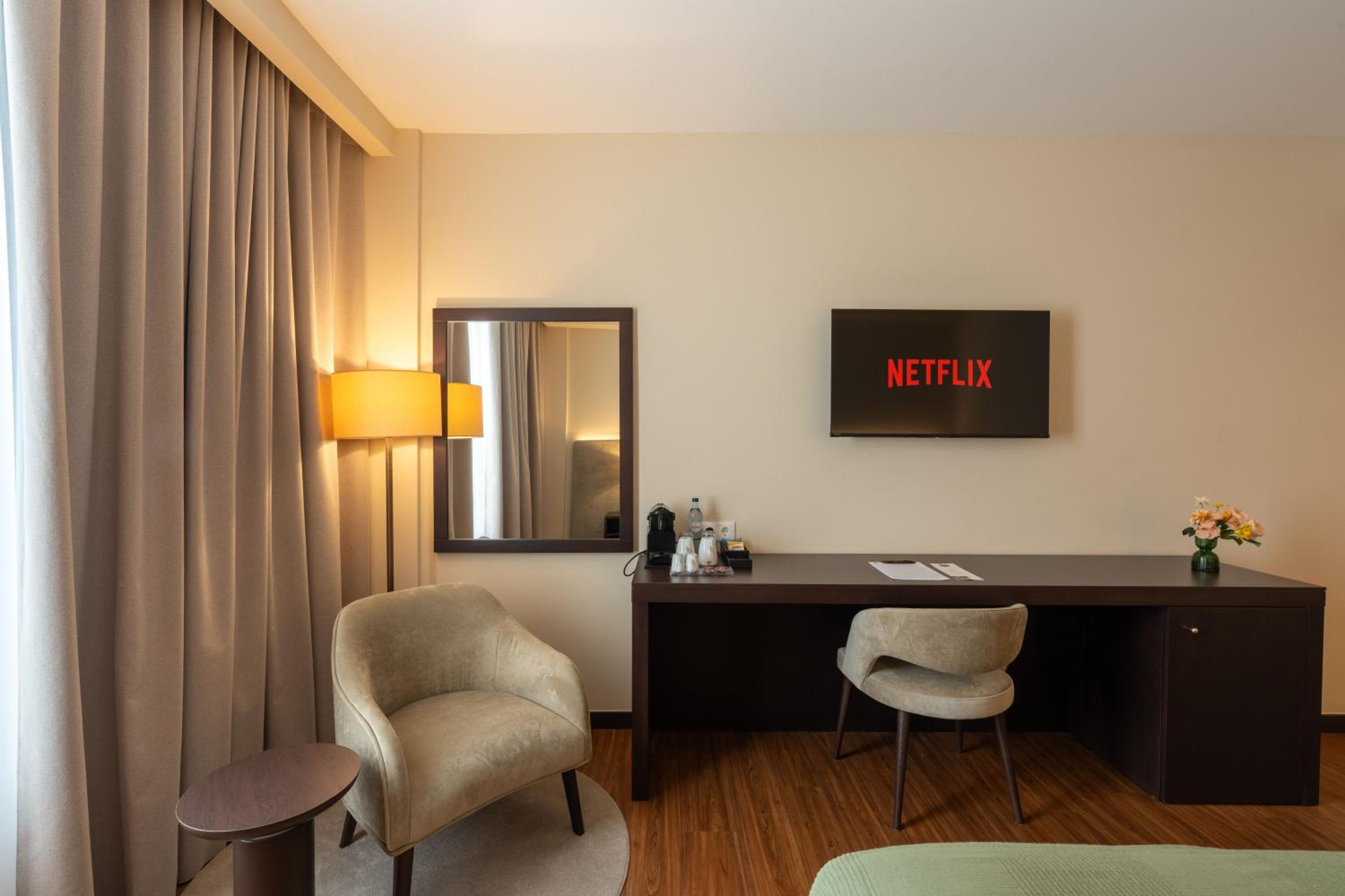 Twin Room - Photo 7