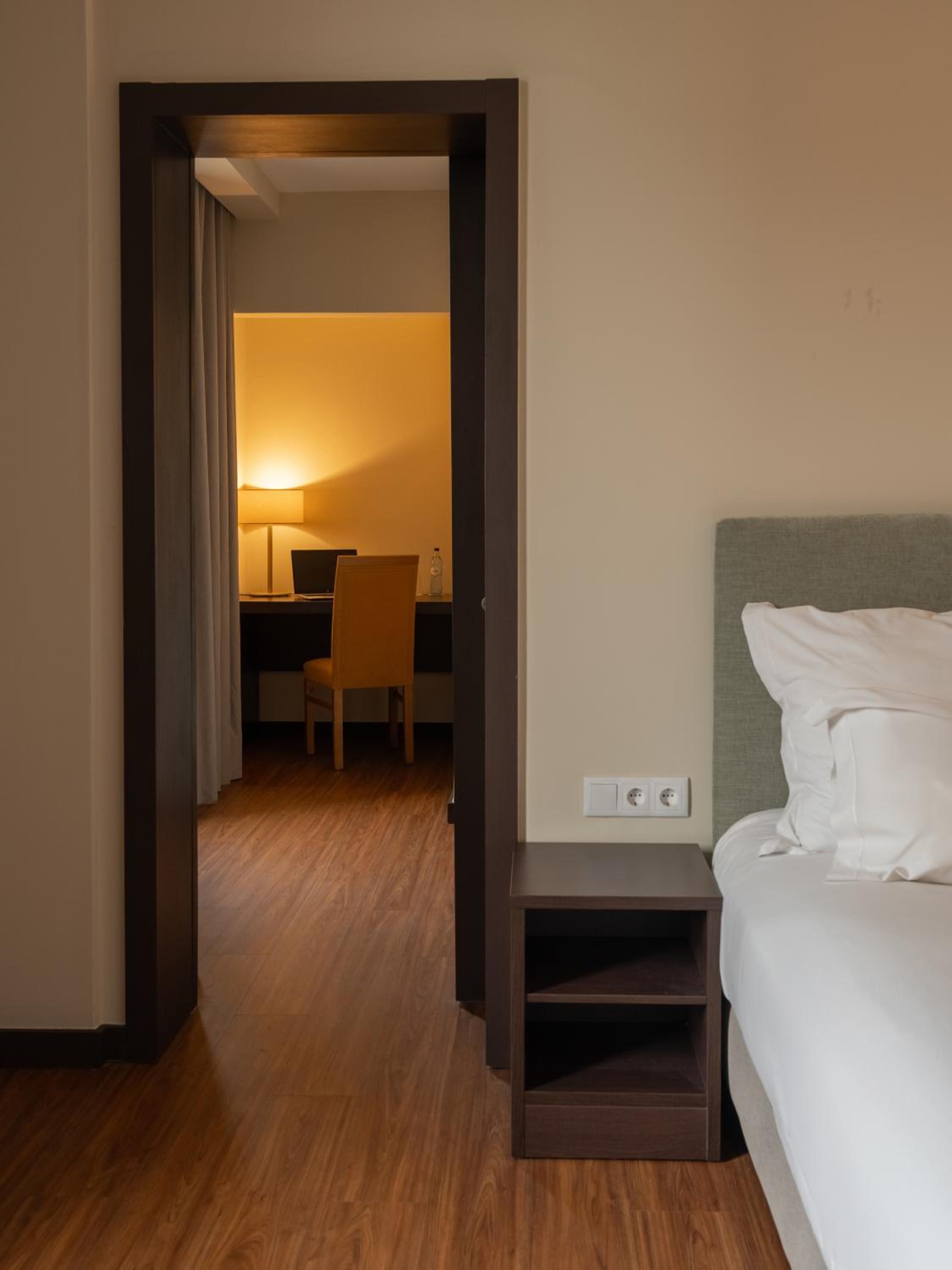 Triple Room - Photo 9