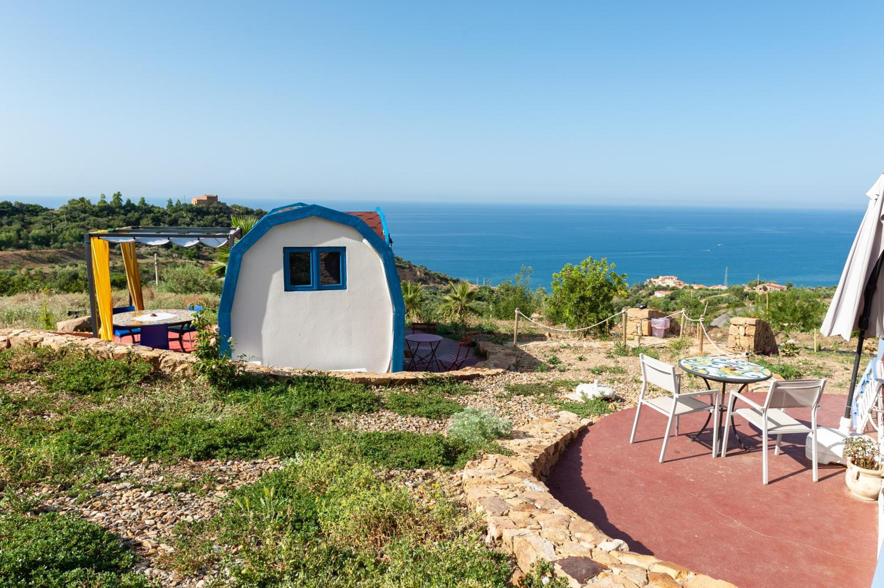 Deluxe Bungalow with Sea View photo 1