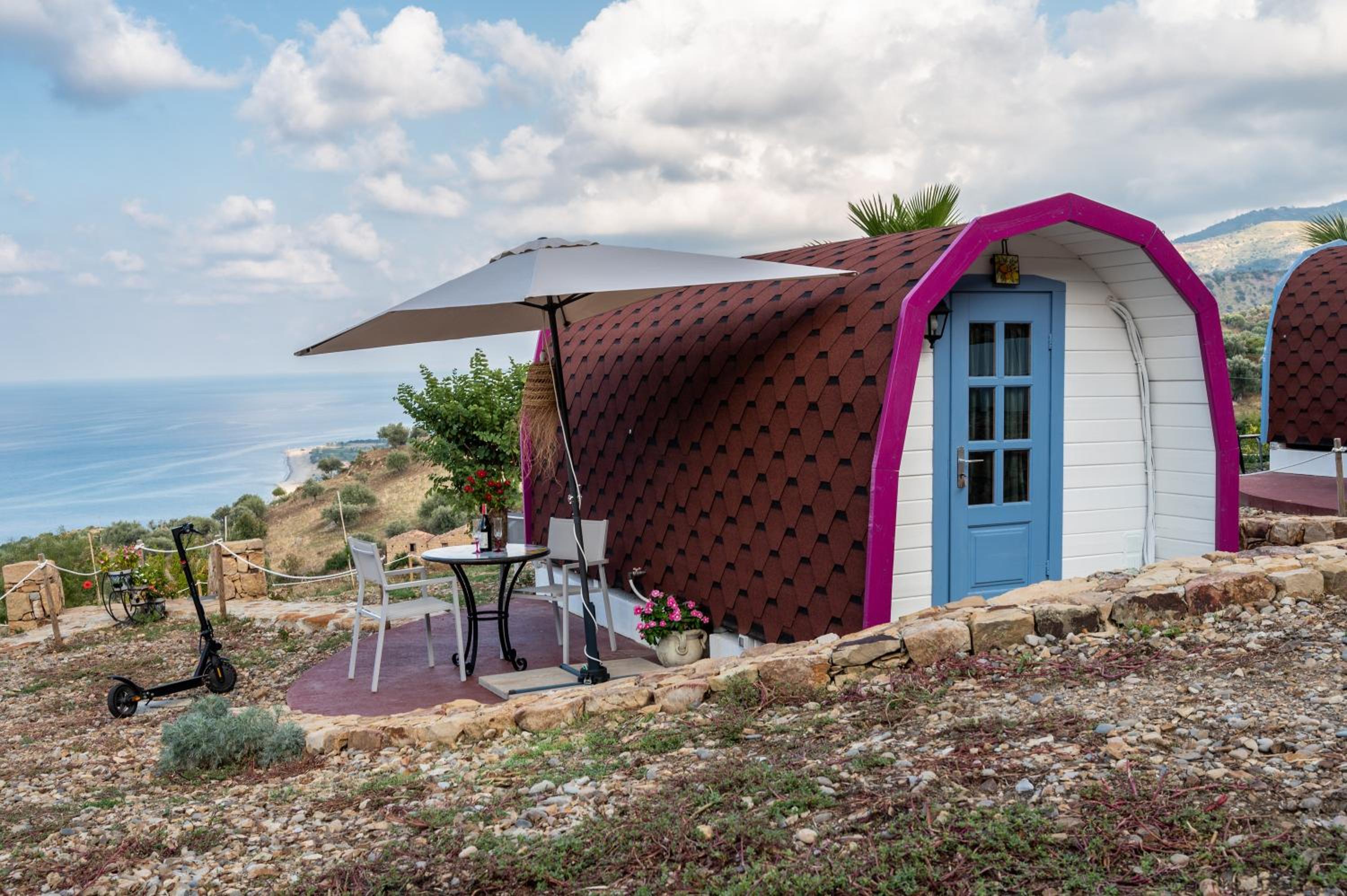Deluxe Bungalow with Sea View photo 1