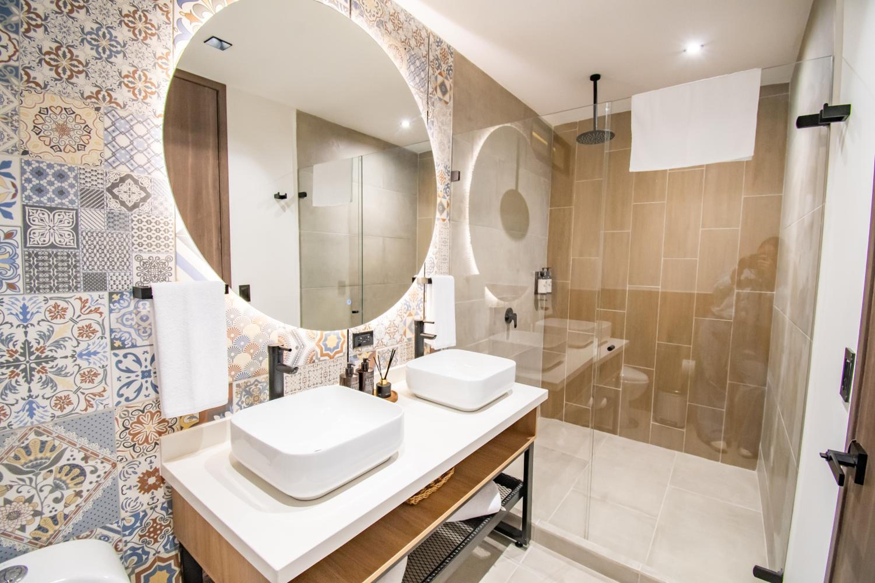 Deluxe Double or Twin Room with Garden View