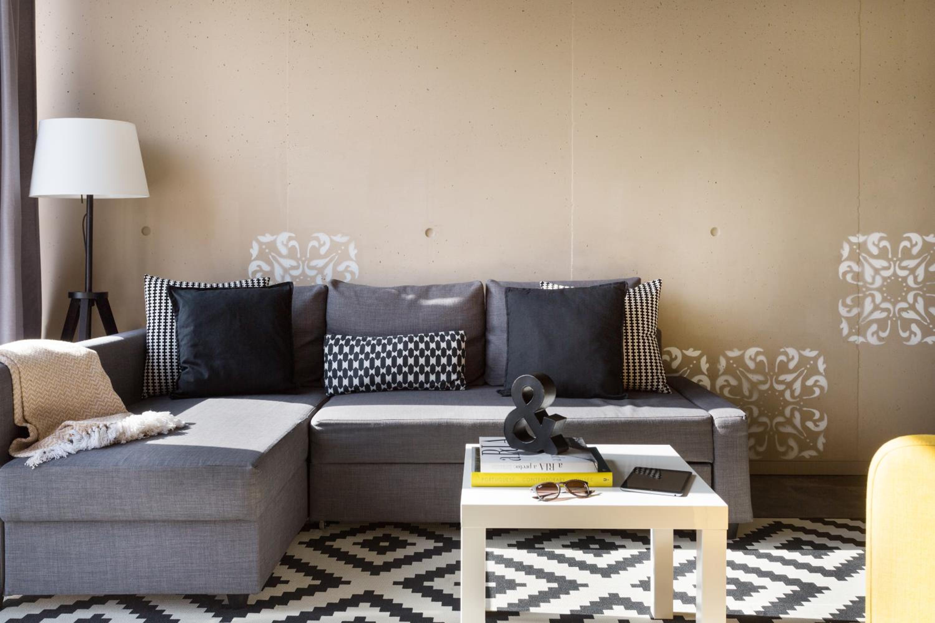 Apartment - Photo 1