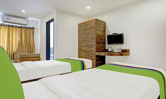 Double or Twin Room photo 1