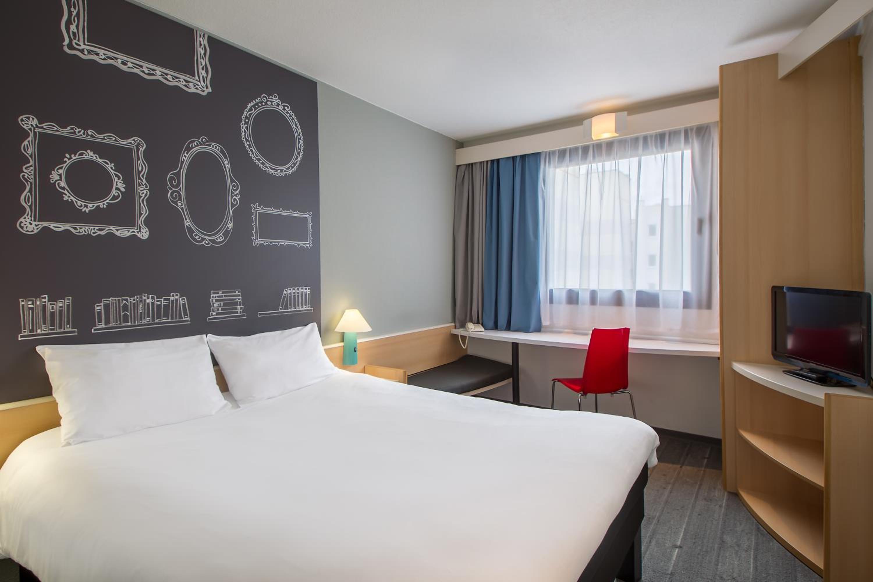 Standard Double Room - Photo 1