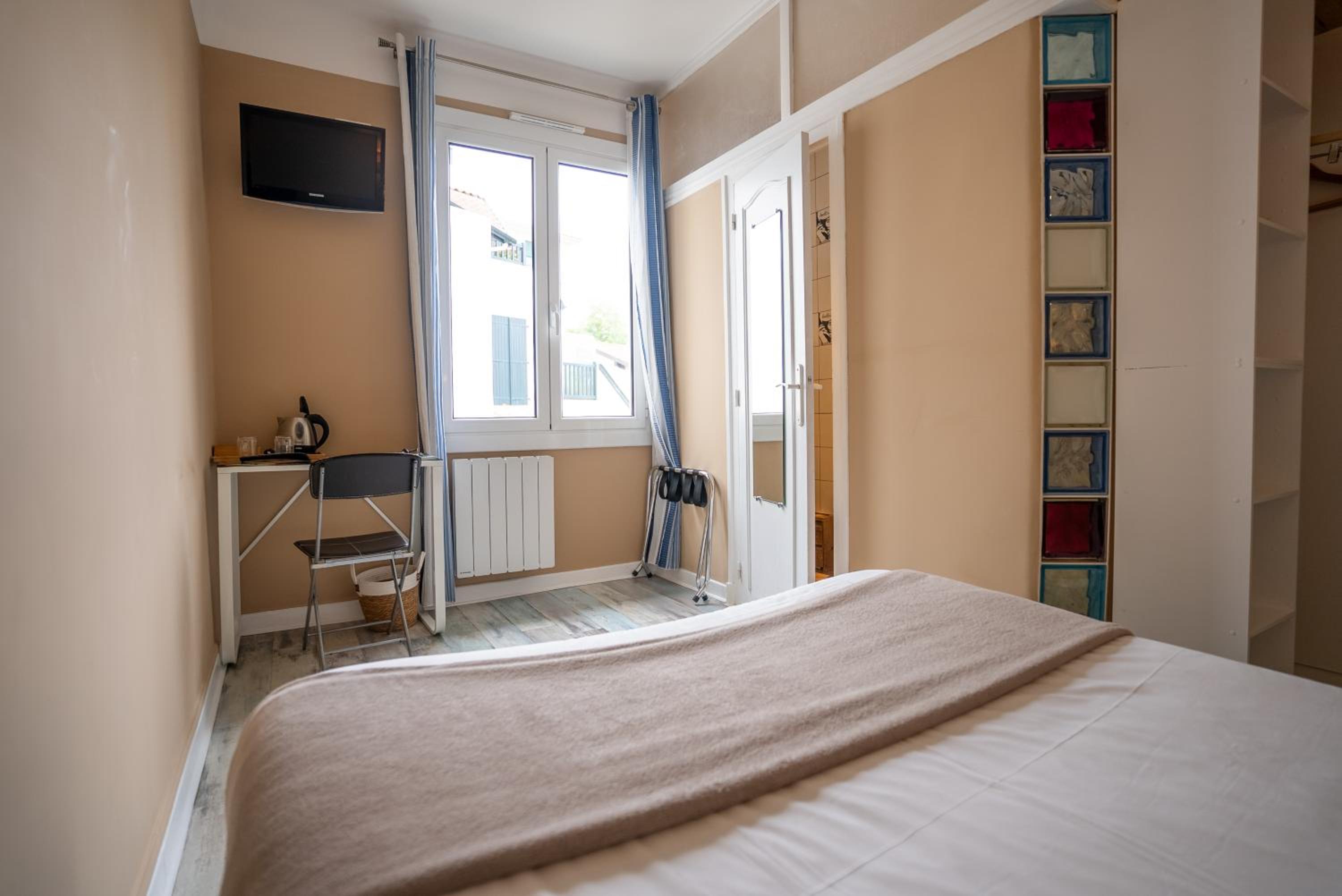 Small Double Room