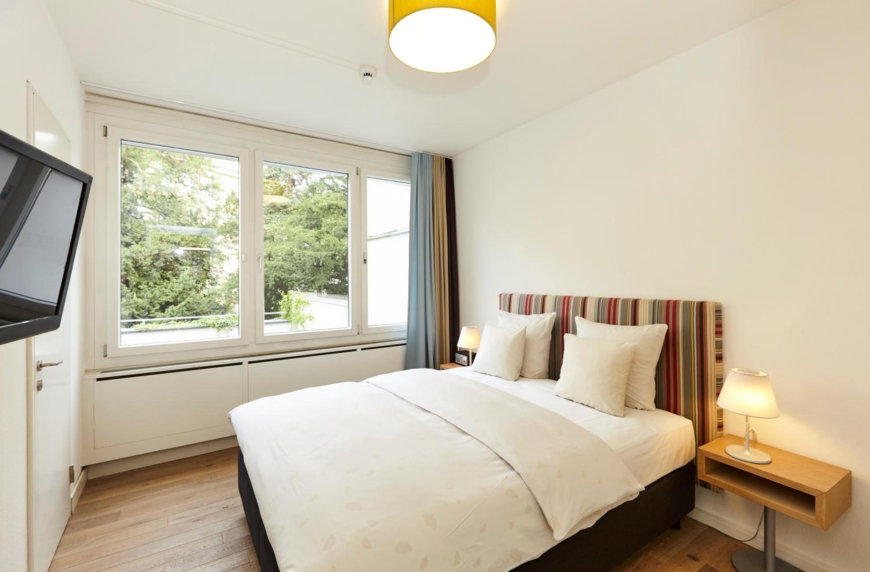 Charming Mini Suite - Photo 1