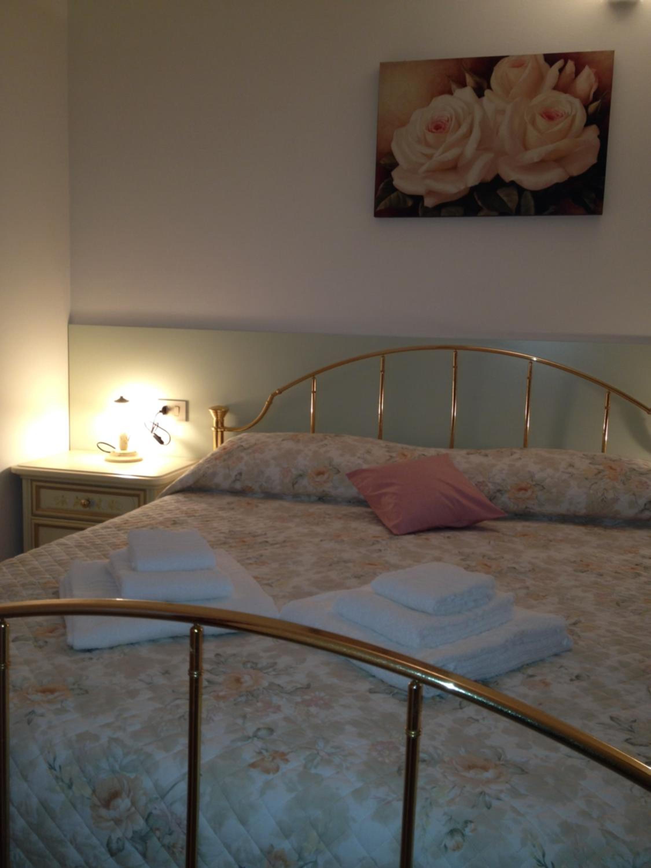 Deluxe Room - Photo 1