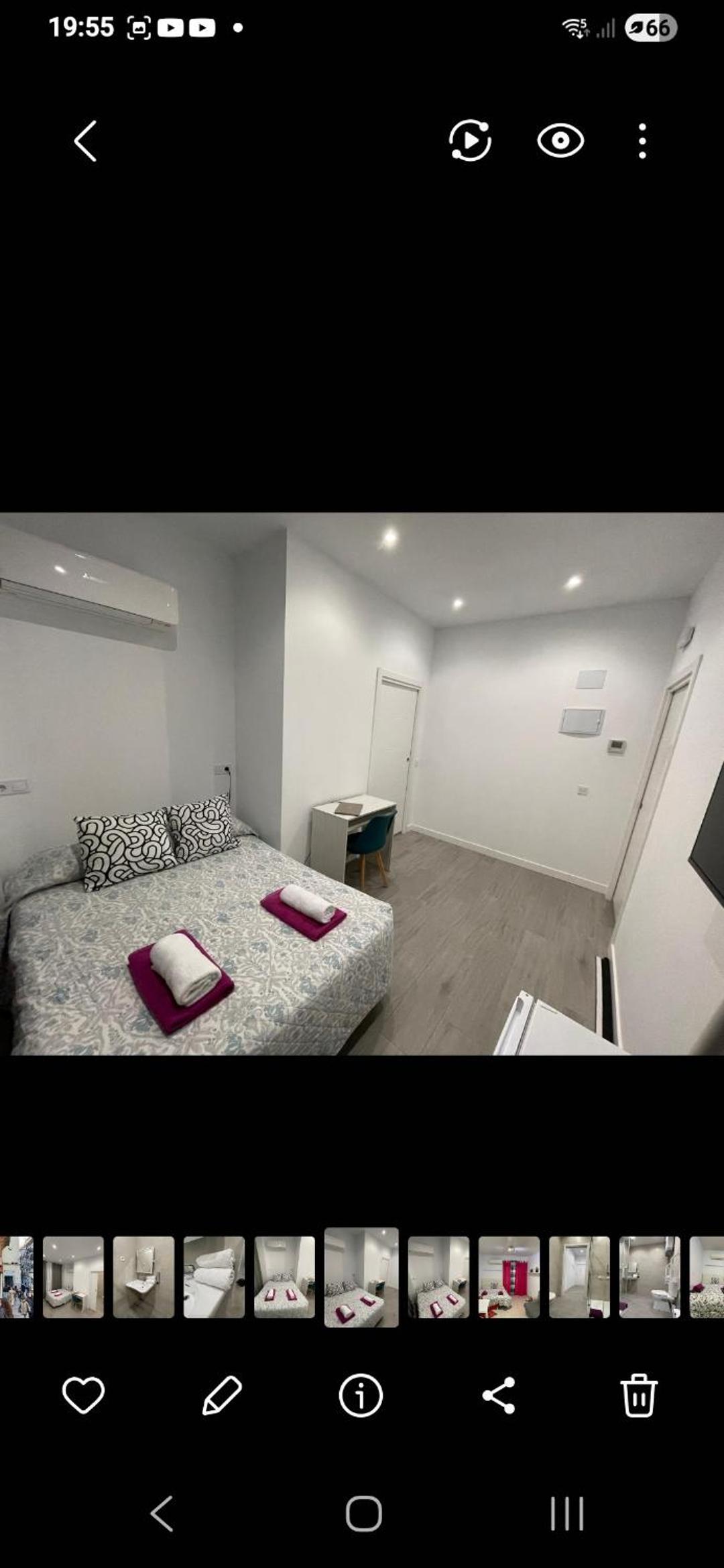 Queen Room - Disability Access photo 2