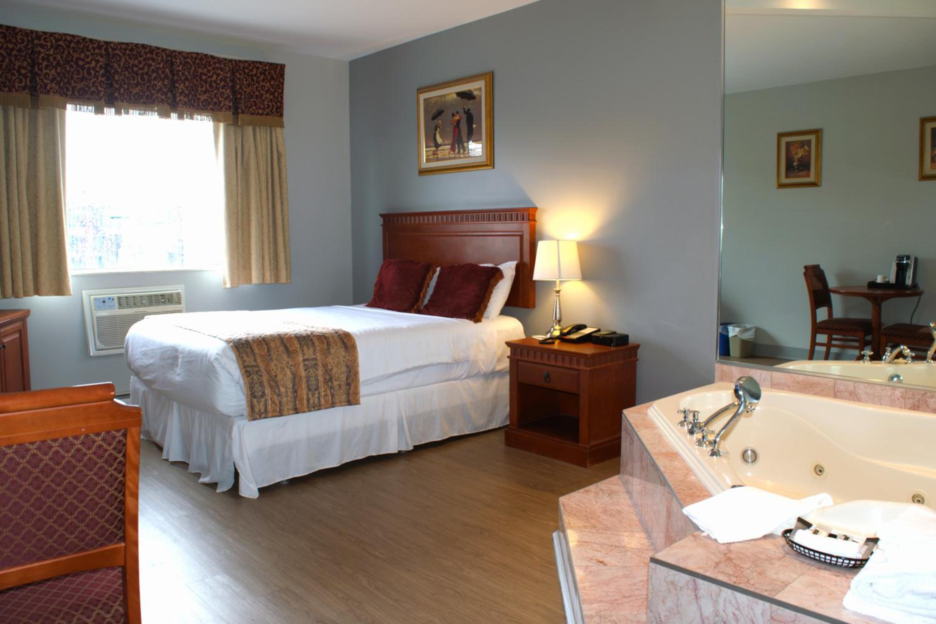 Superior Queen Room photo 1