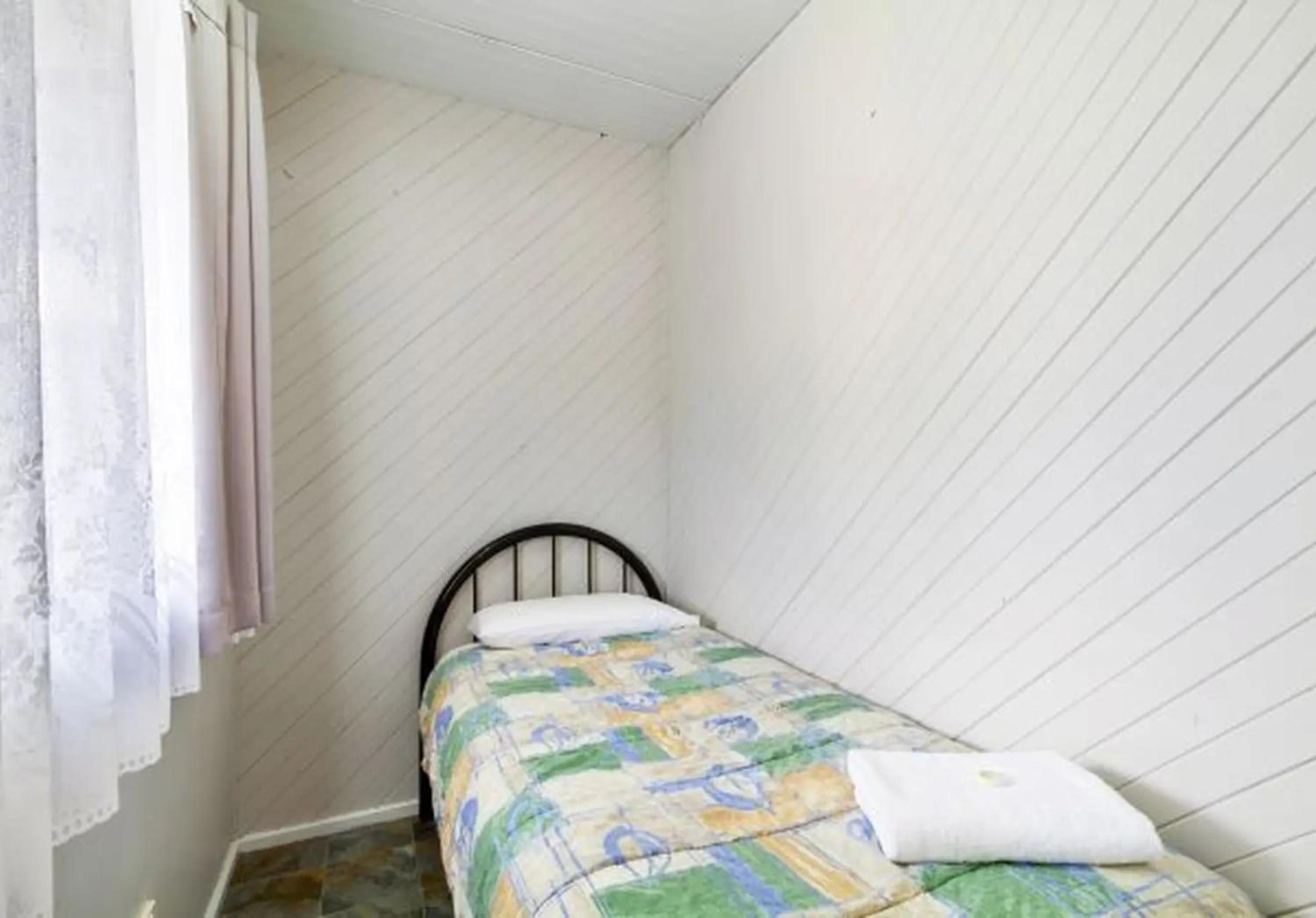 Standard Three-Bedroom Cabin photo 1