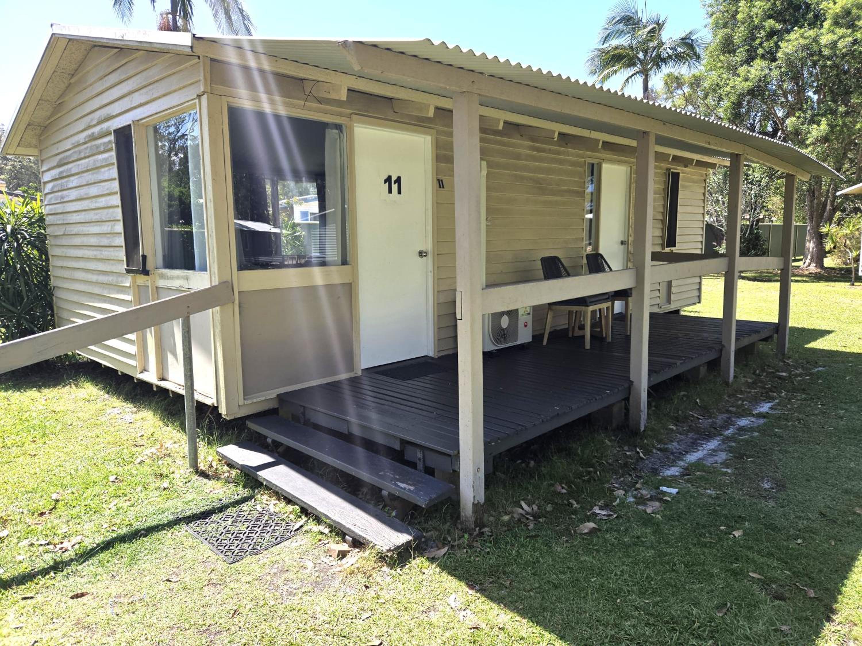 Economy One-Bedroom Cabin - Pet Friendly
