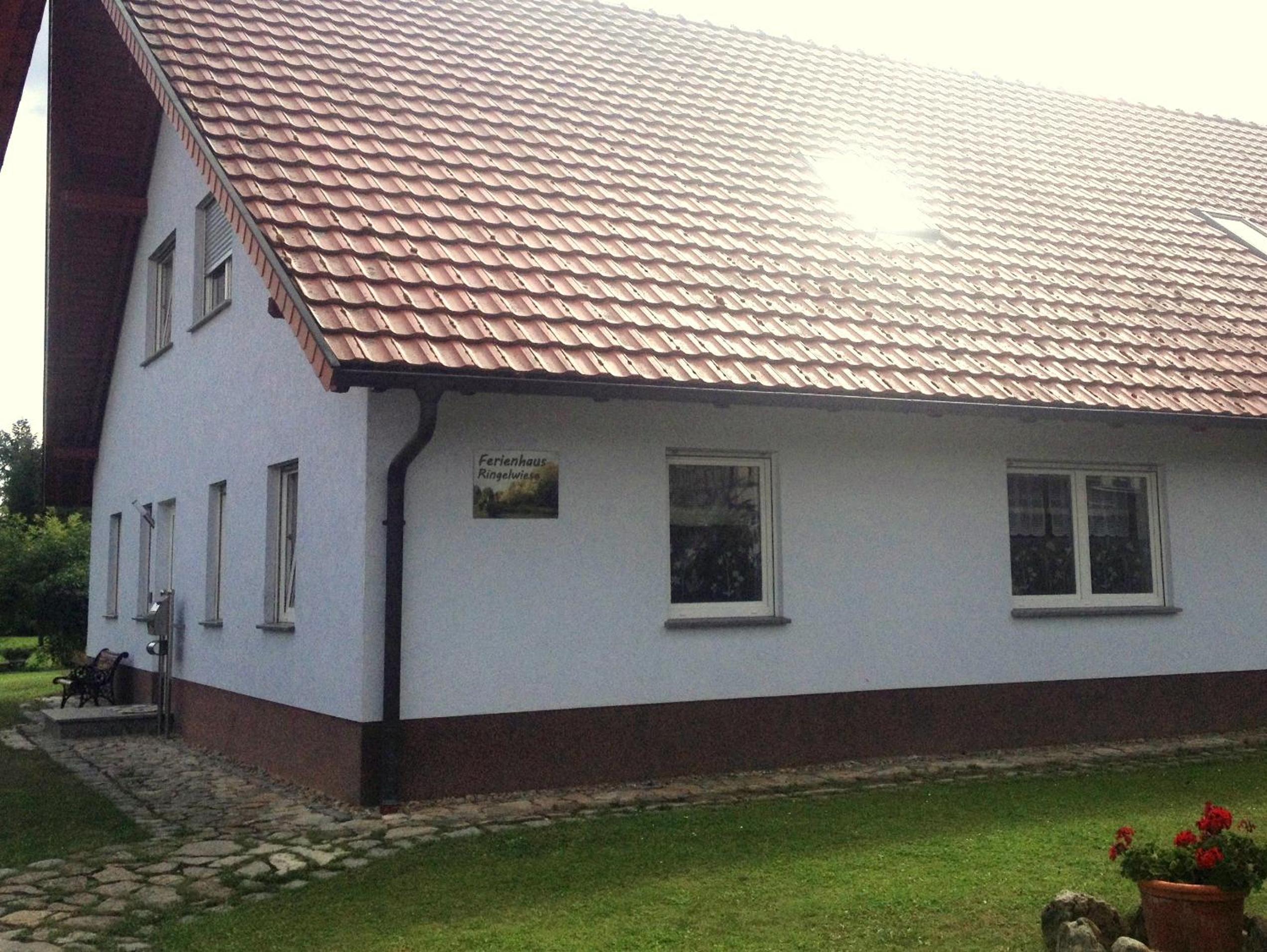 Four-Bedroom House - Photo 10