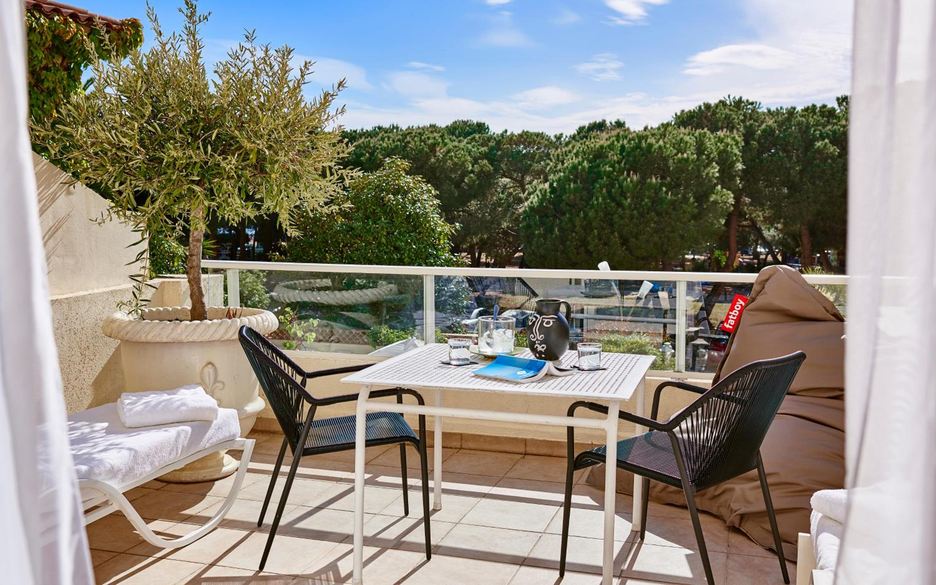 Exclusive Double Room with Private Terrace photo 3