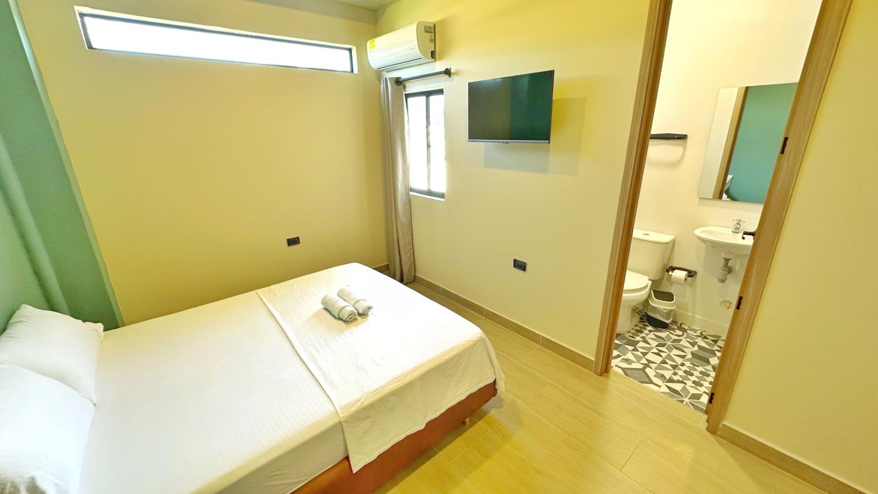 Standard Double Room photo 1