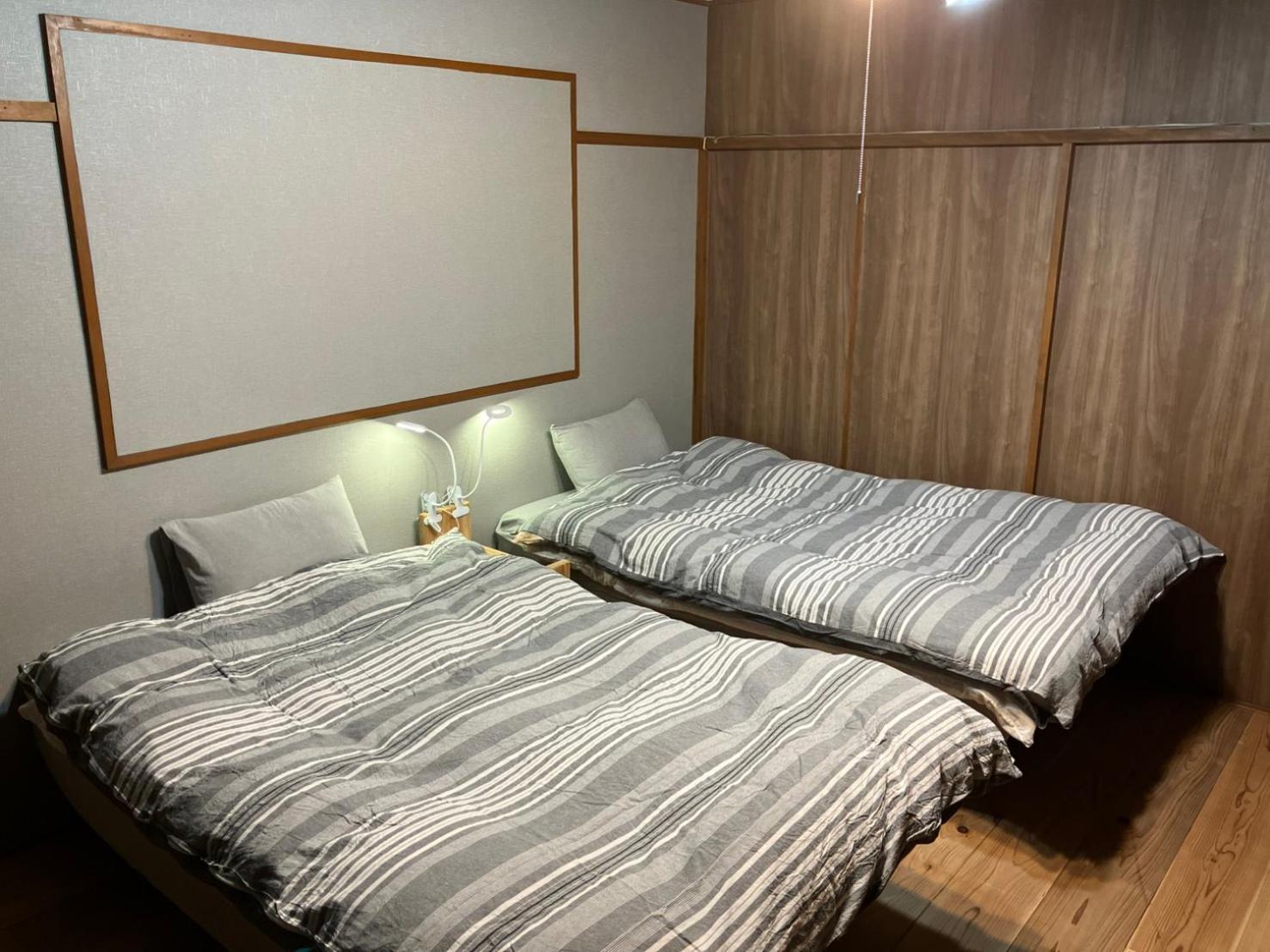 Economy Twin Room photo 2