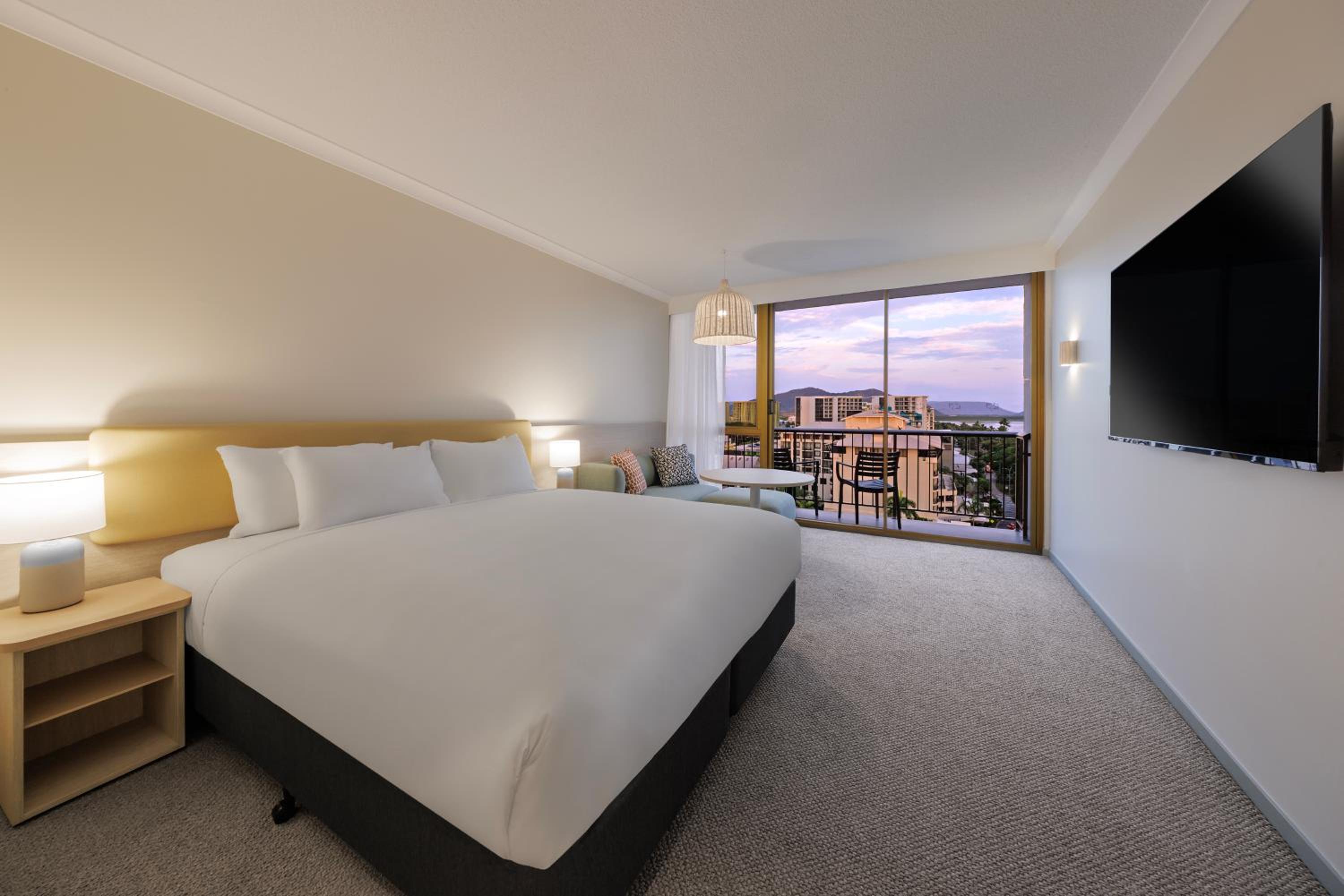 Premium Twin Balcony Room