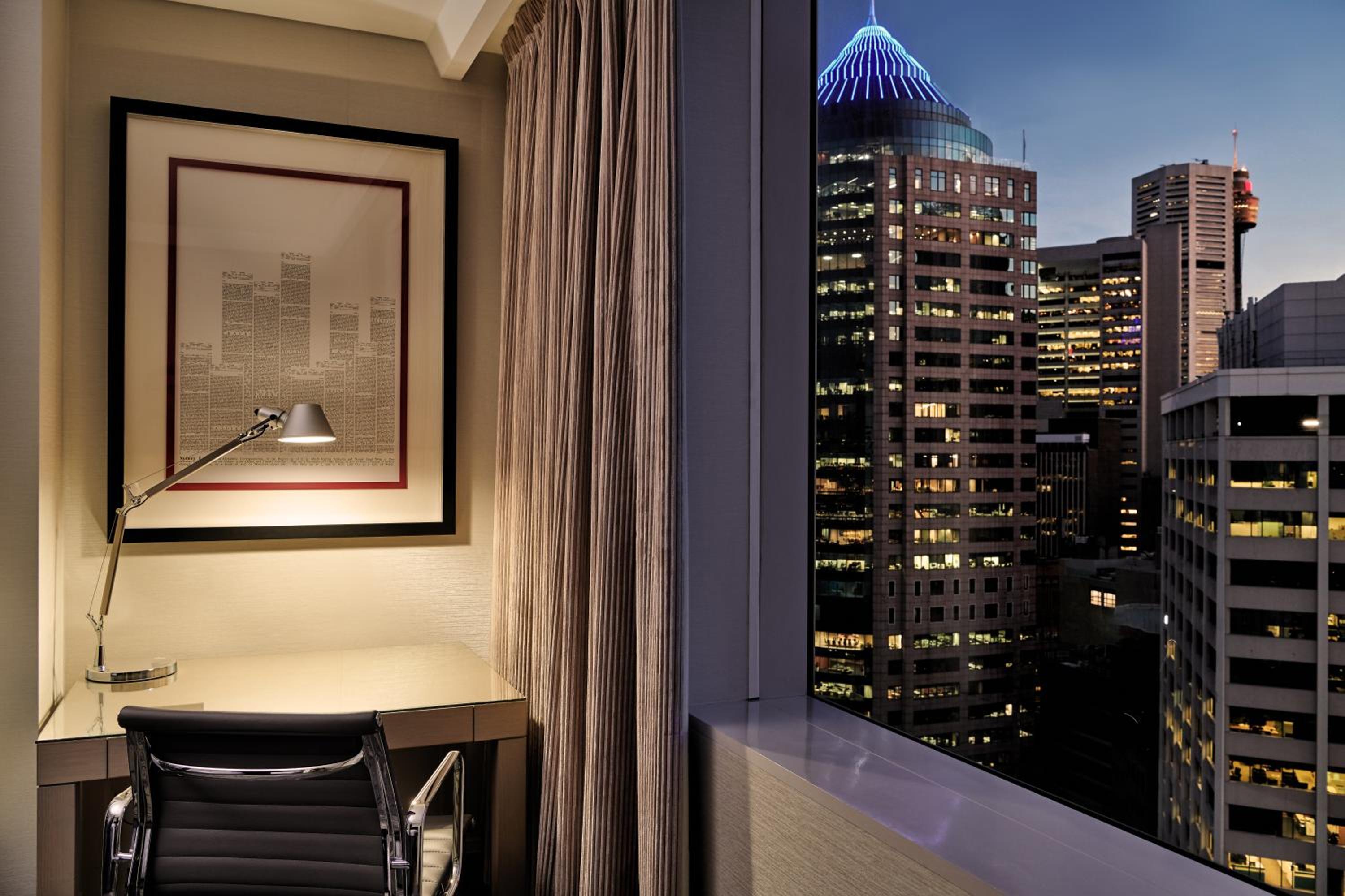 One-bedroom King Suite with Club Lounge Access with Cityscape View