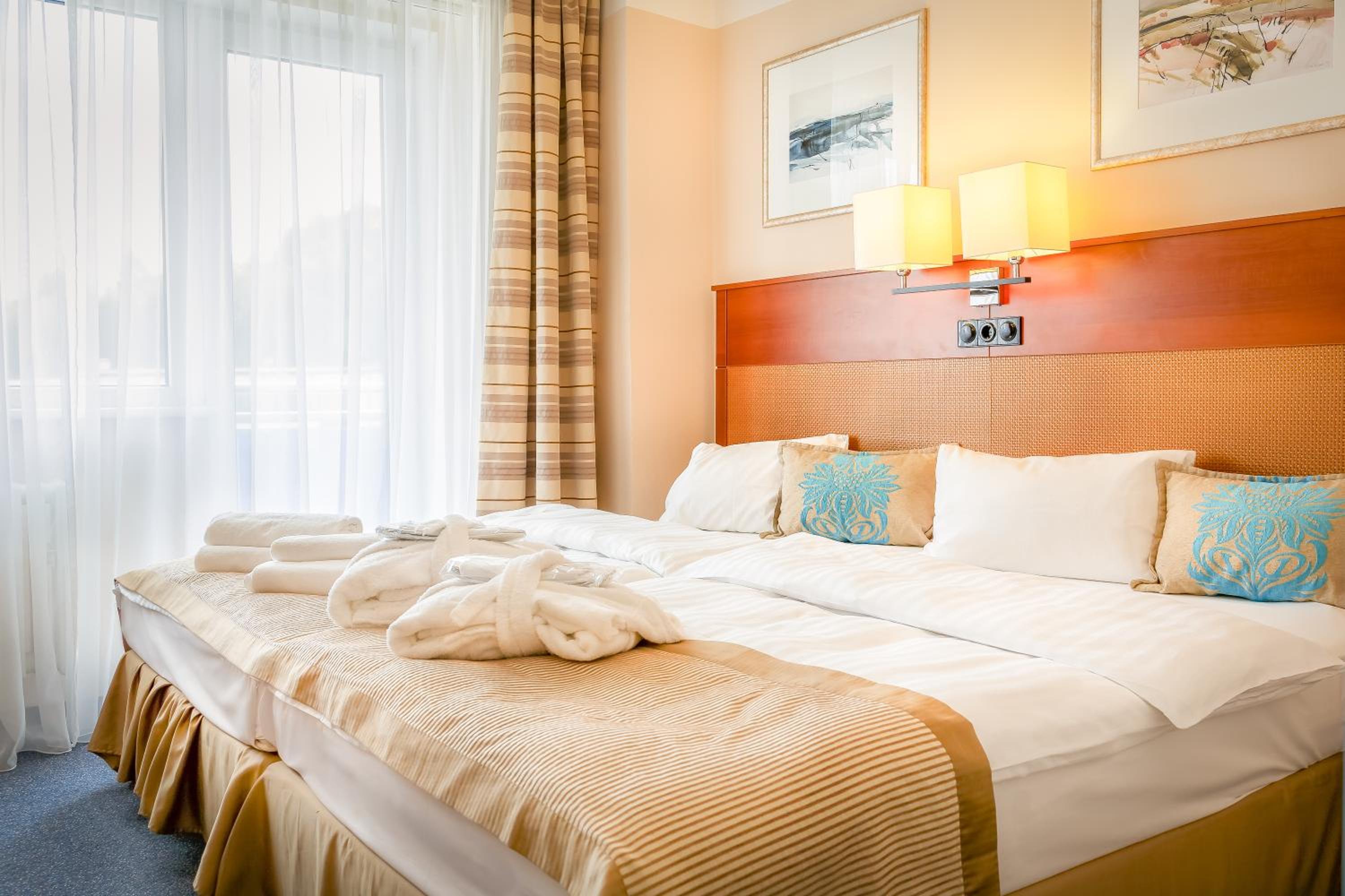 Double or Twin Room photo 1