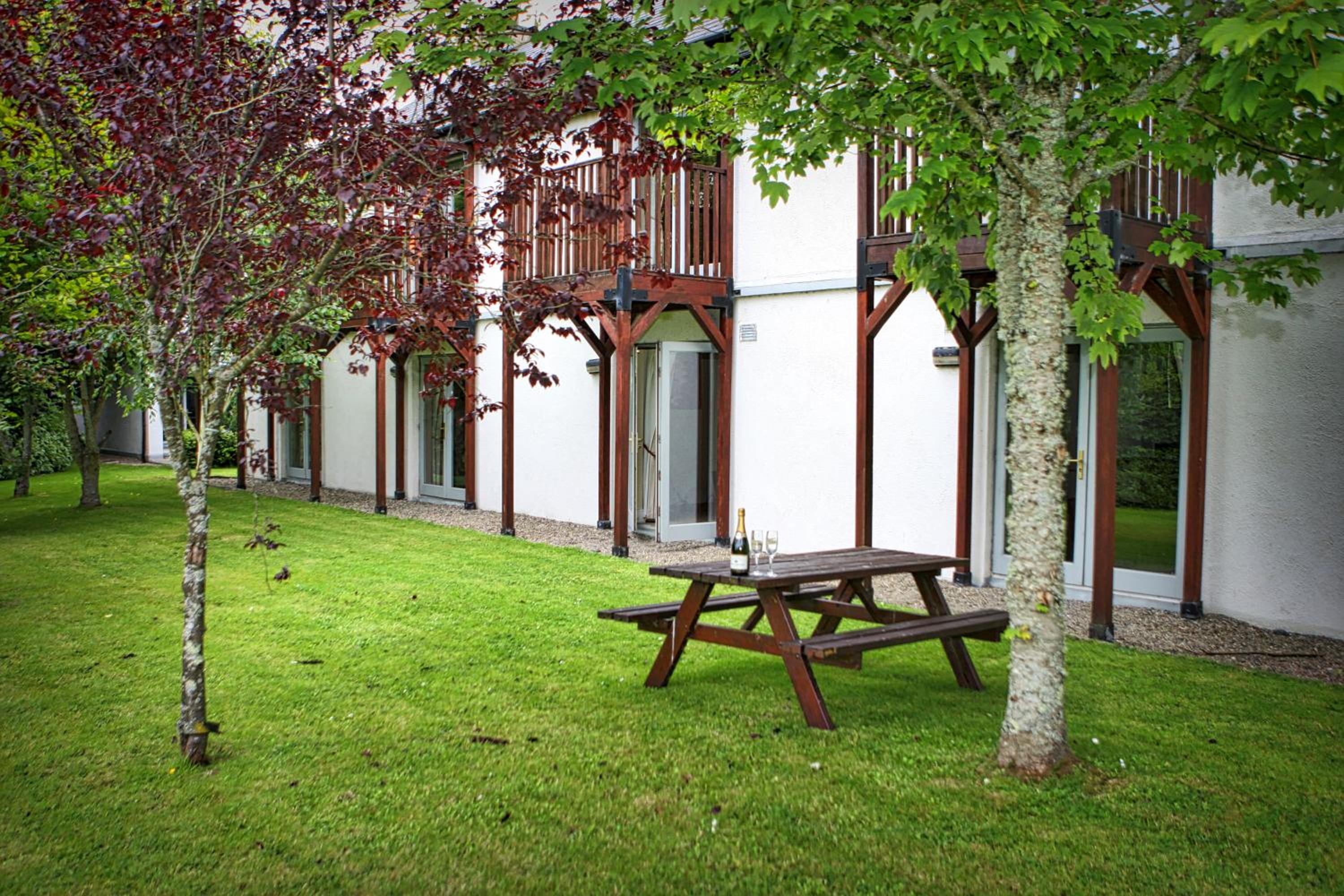 Garden Lodges Two-Bedrooms - Accessible - Photo 3