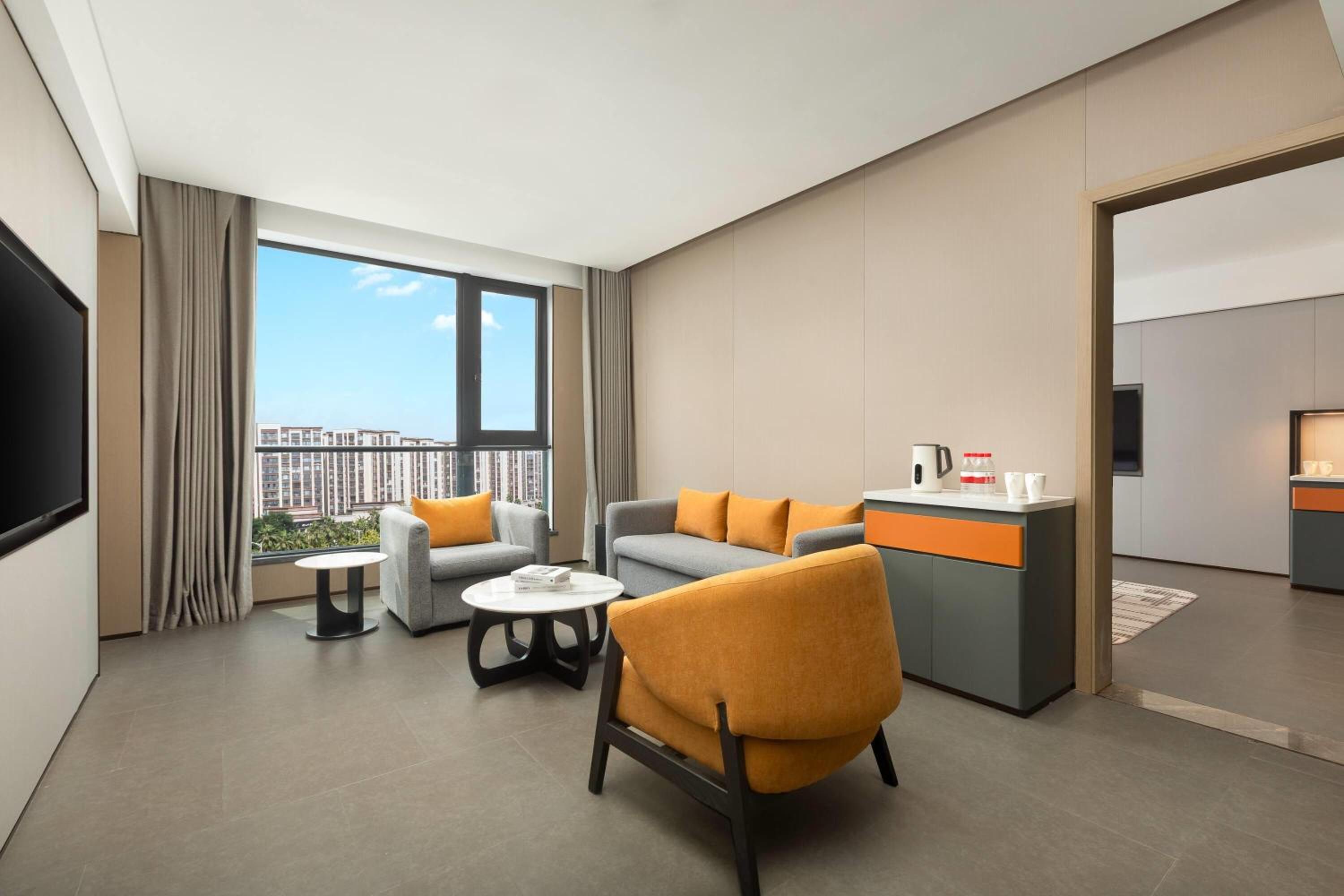 Business King Suite - Non-Smoking