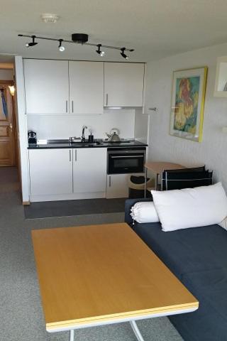 Studio Apartment photo 2