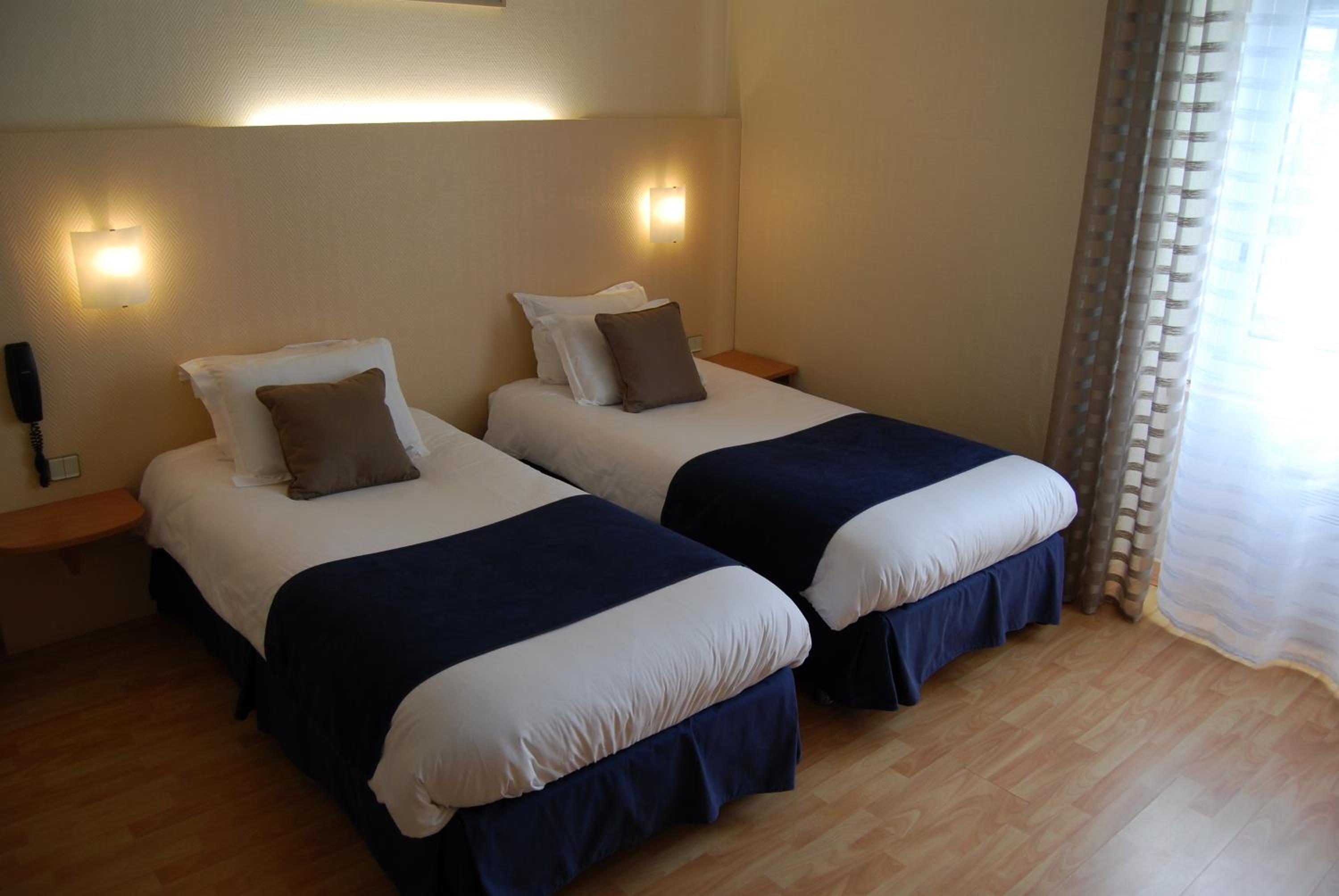 Comfort Twin Room