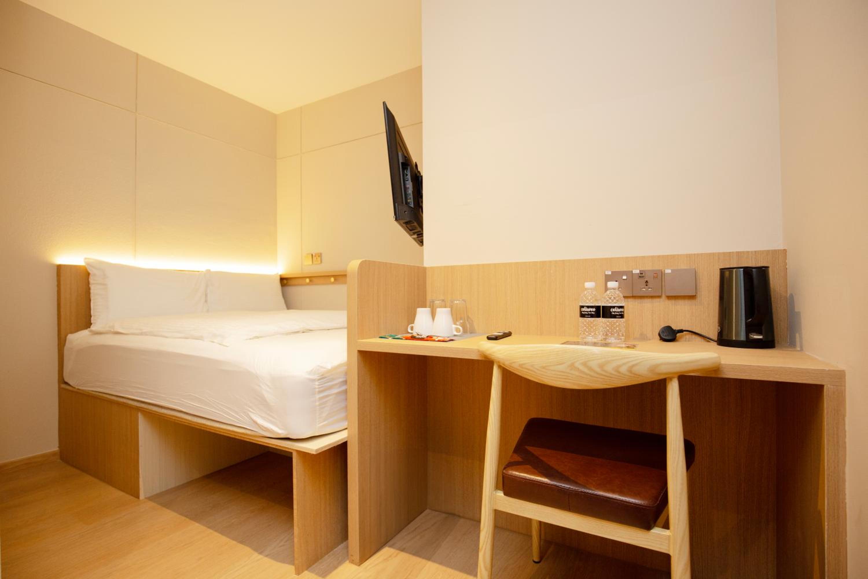 Master Double Studio No Window (Kitchen Outside The Room) photo 1