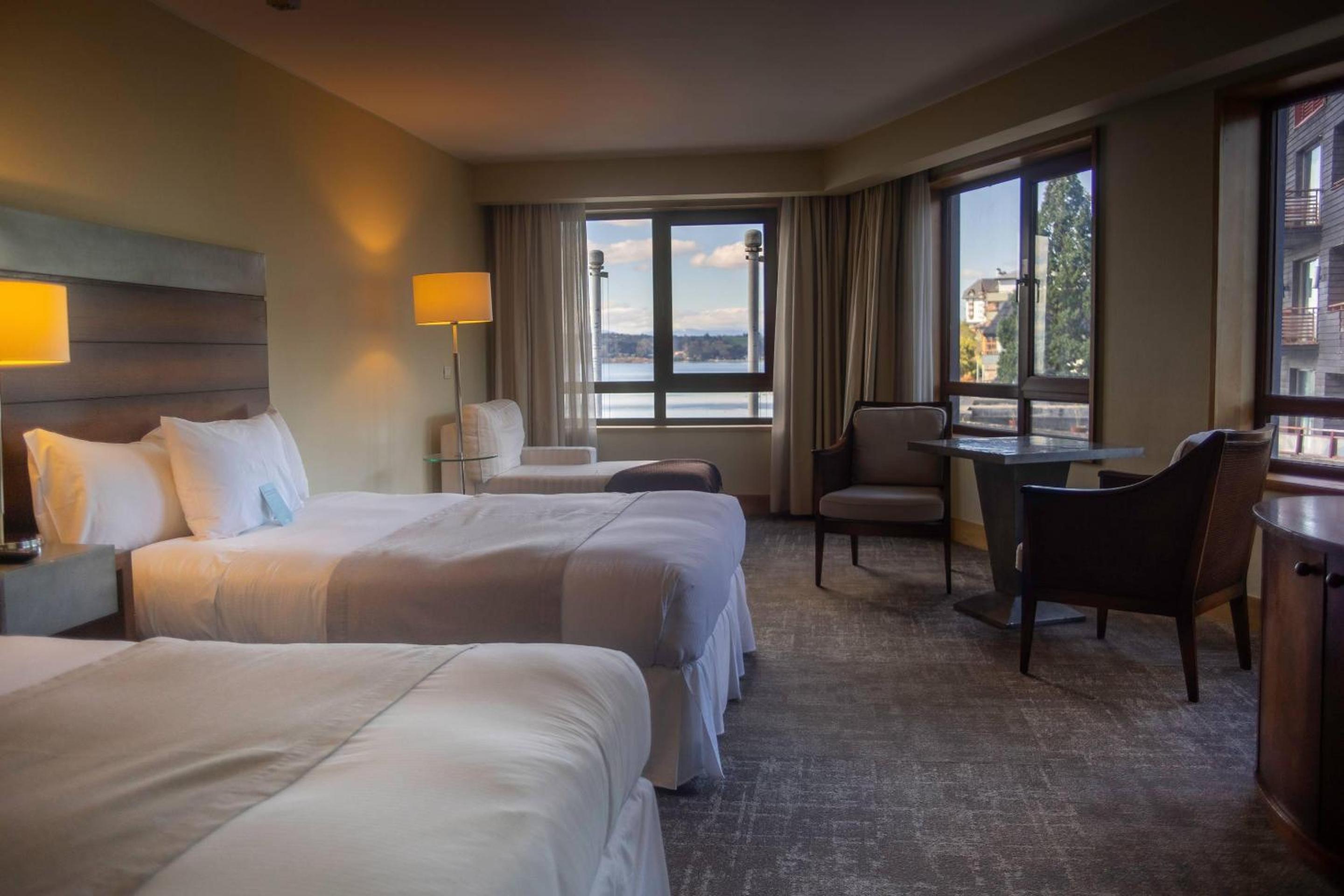 Superior Queen Suite with Two Queen Beds - Non-Smoking
