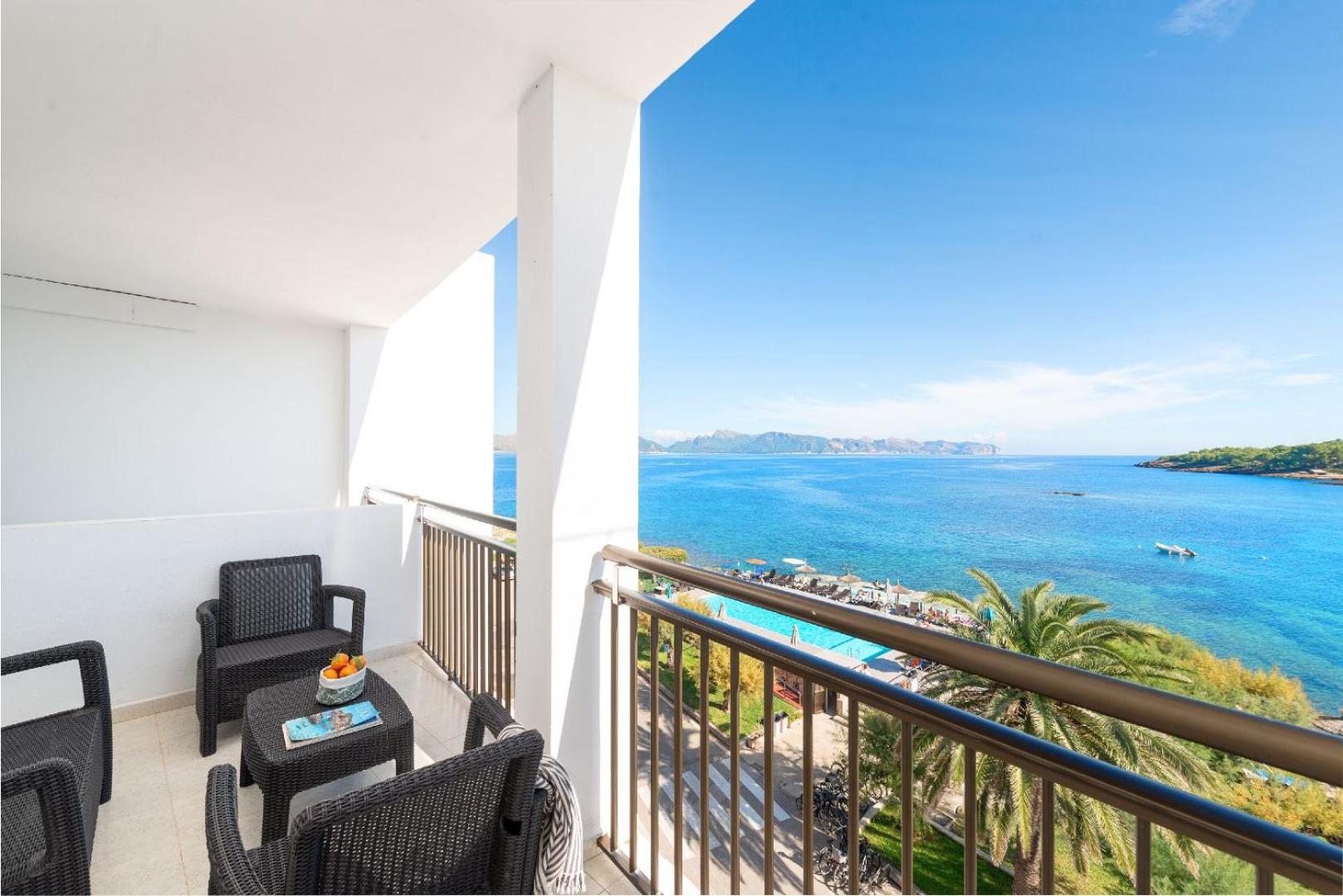 Suite with Sea View thumbnail 6