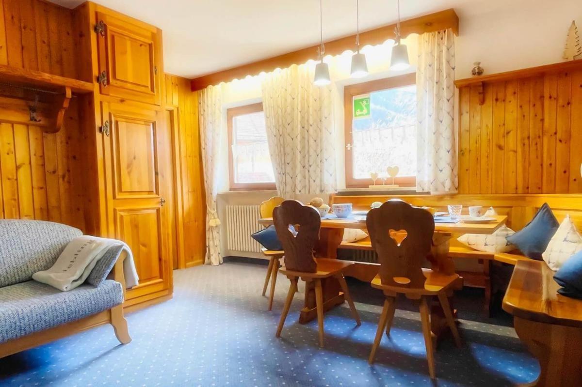 One-Bedroom Standard Apartment