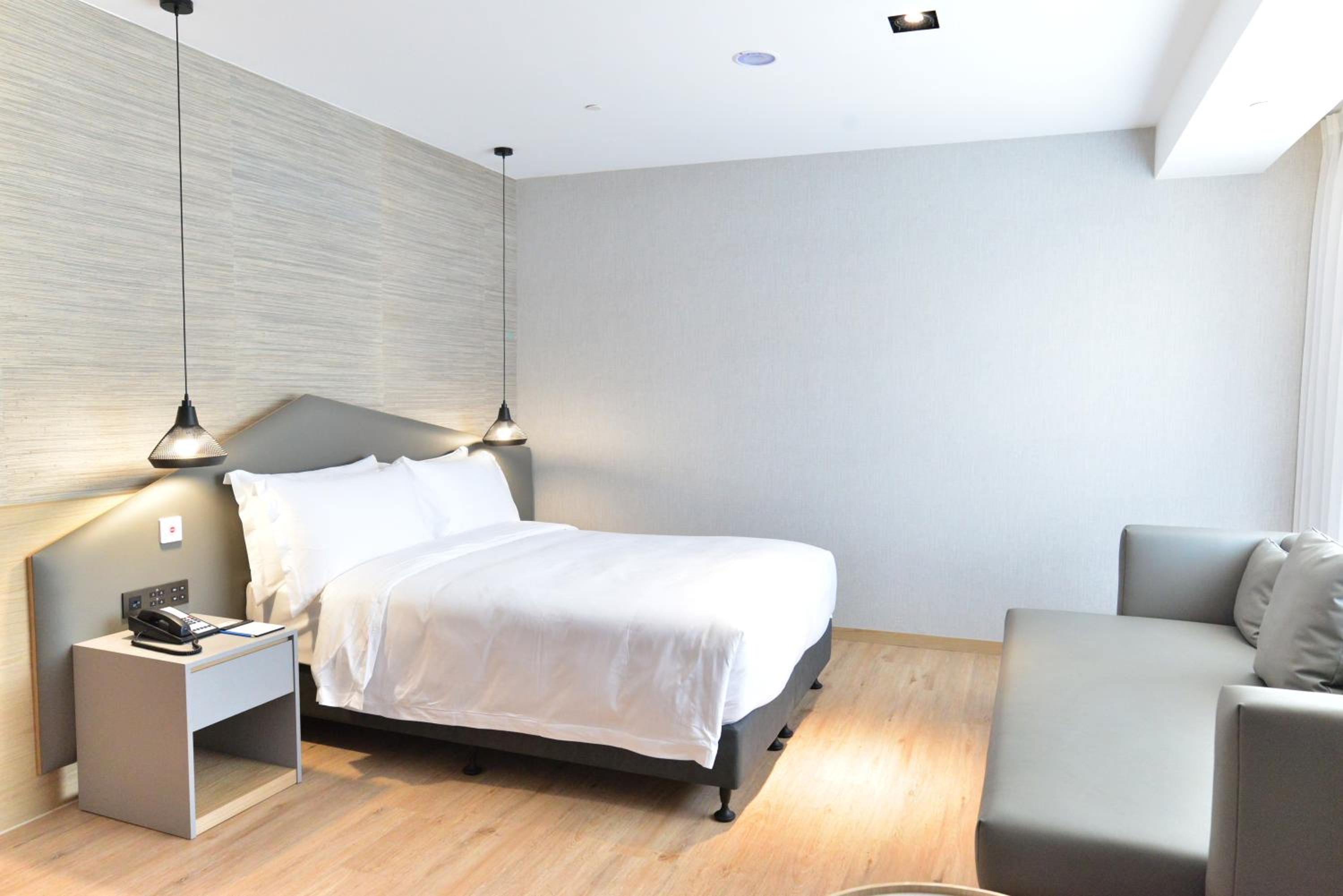 Standard Room - Accessible - Photo 3