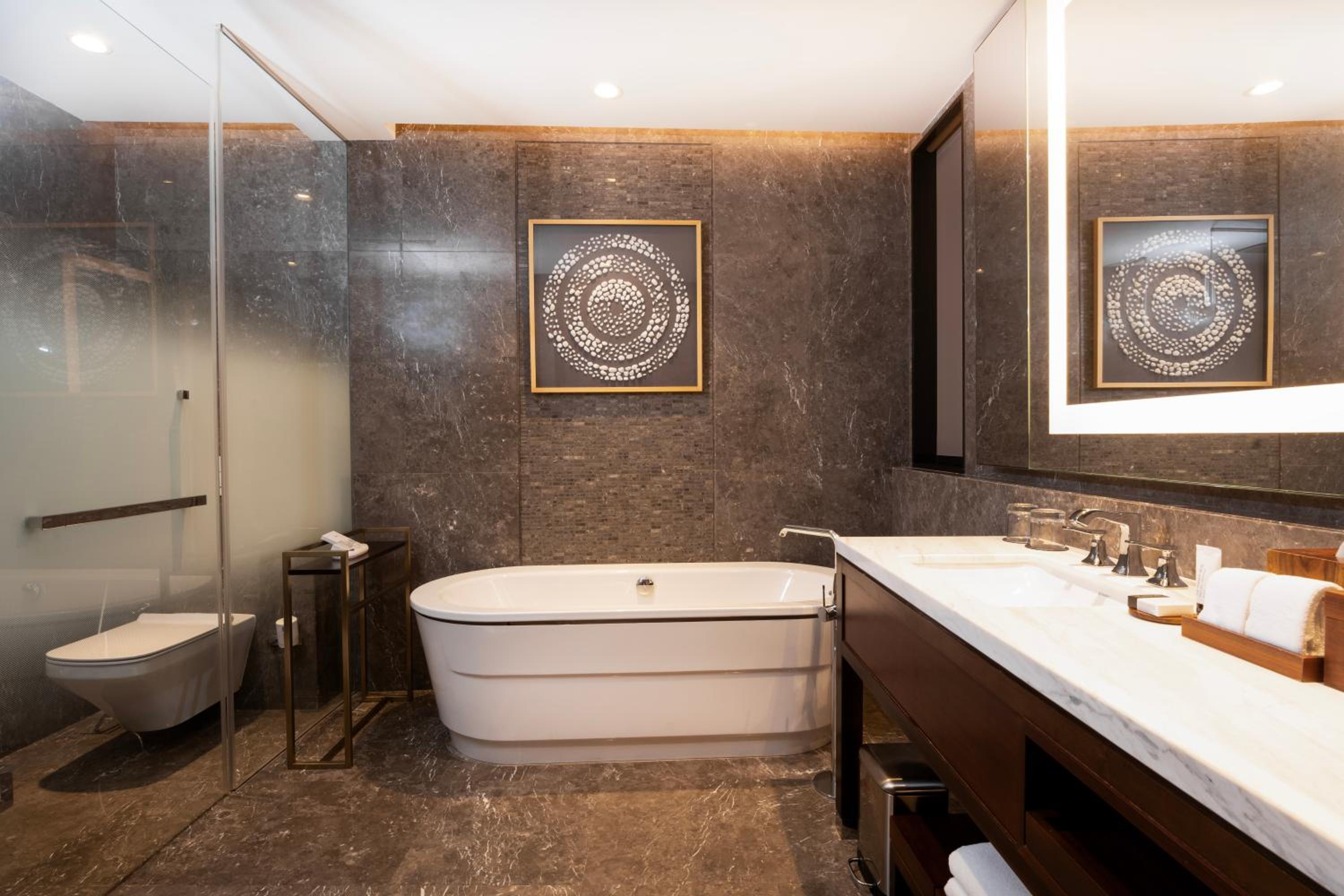 King Room with Terrace – Club Access King Room with Terrace – Club Access