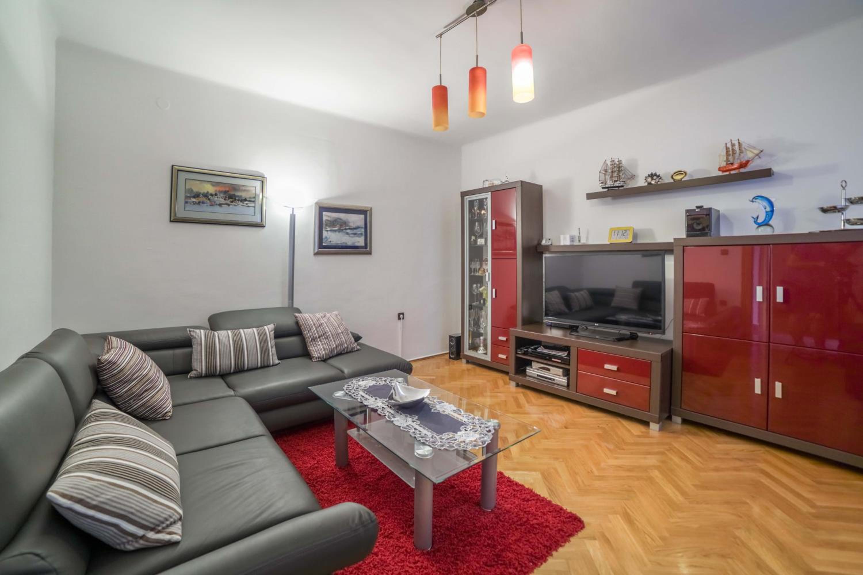 Apartment - Ground Floor photo 1