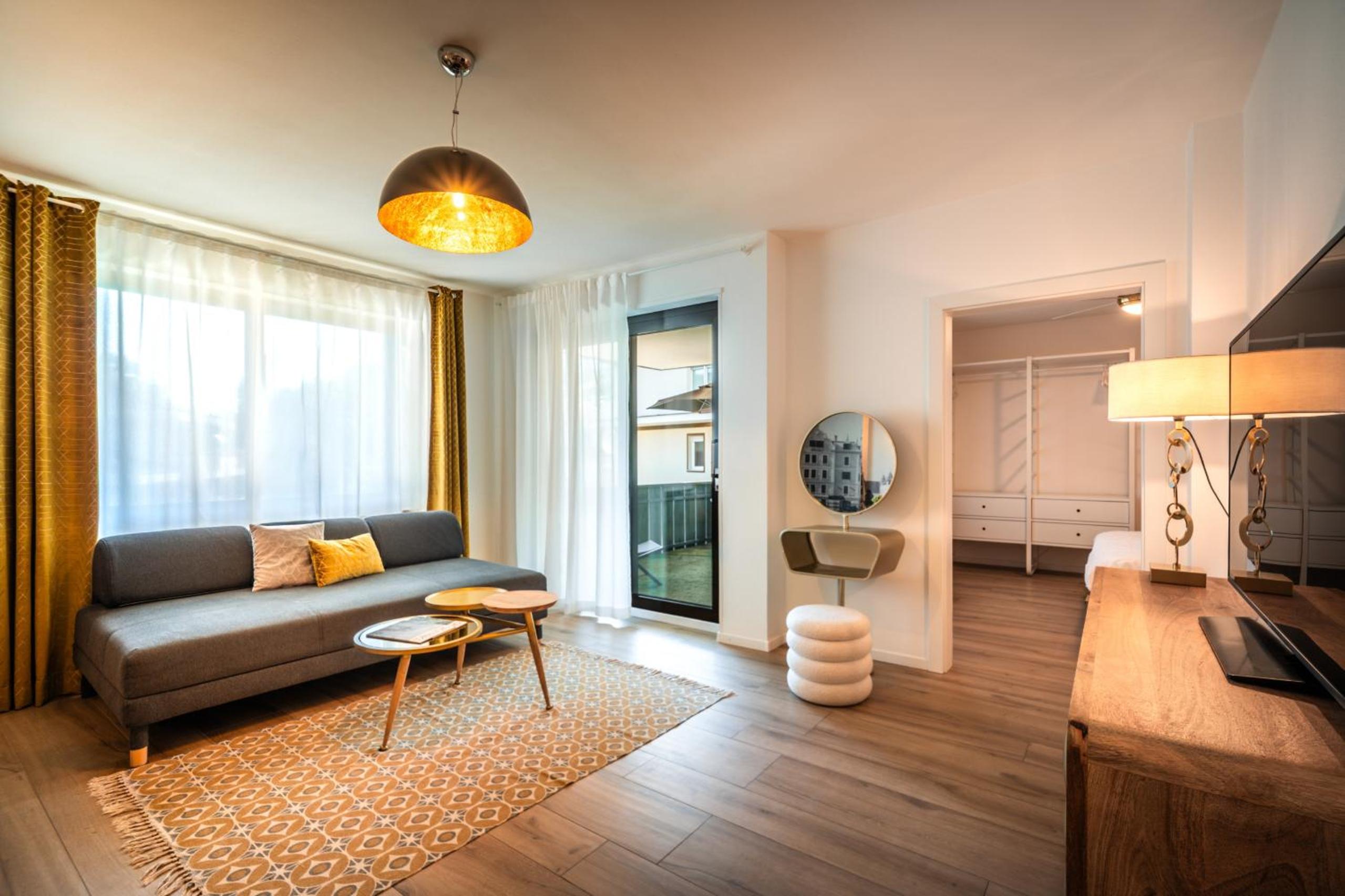 Superior Apartment with Balcony