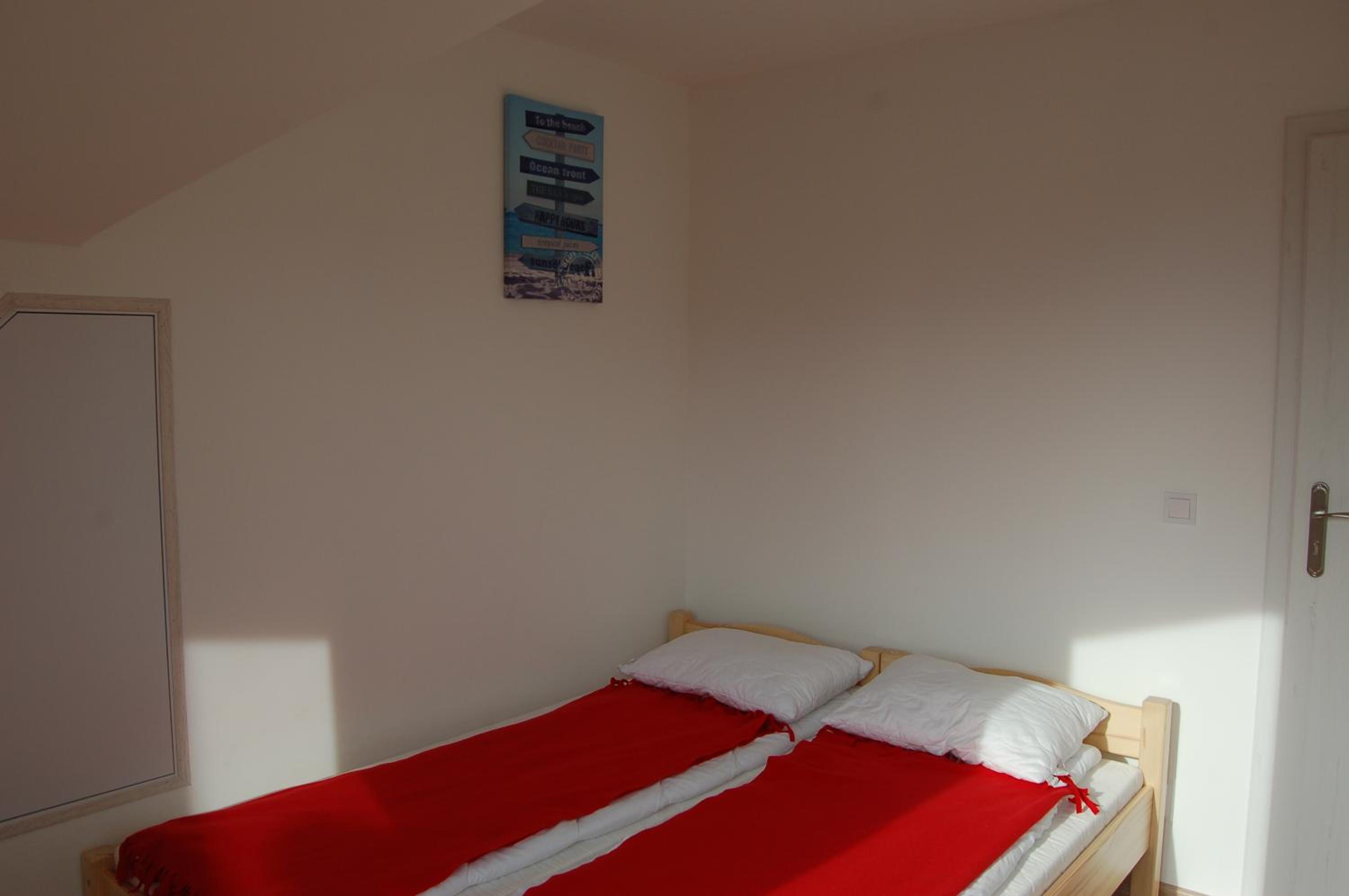 Small Double or Twin Room photo 1