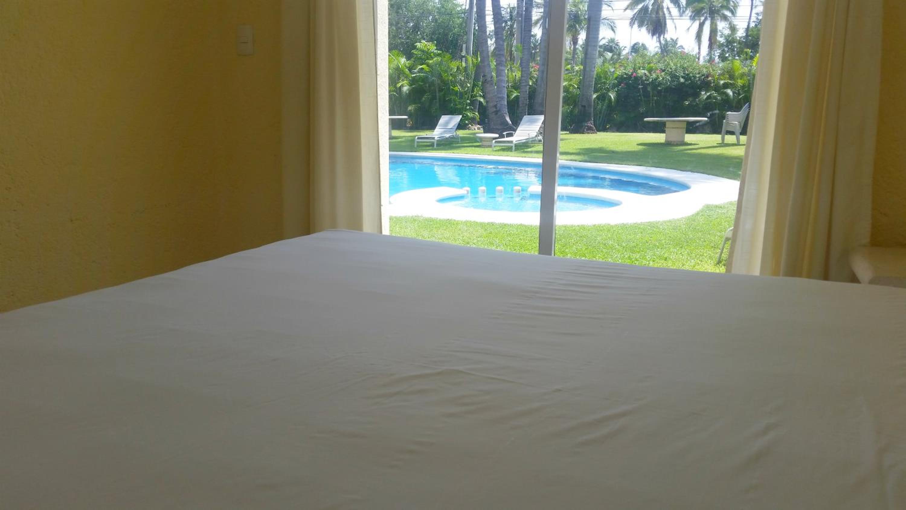 Three-Bedroom Apartment - Photo 2