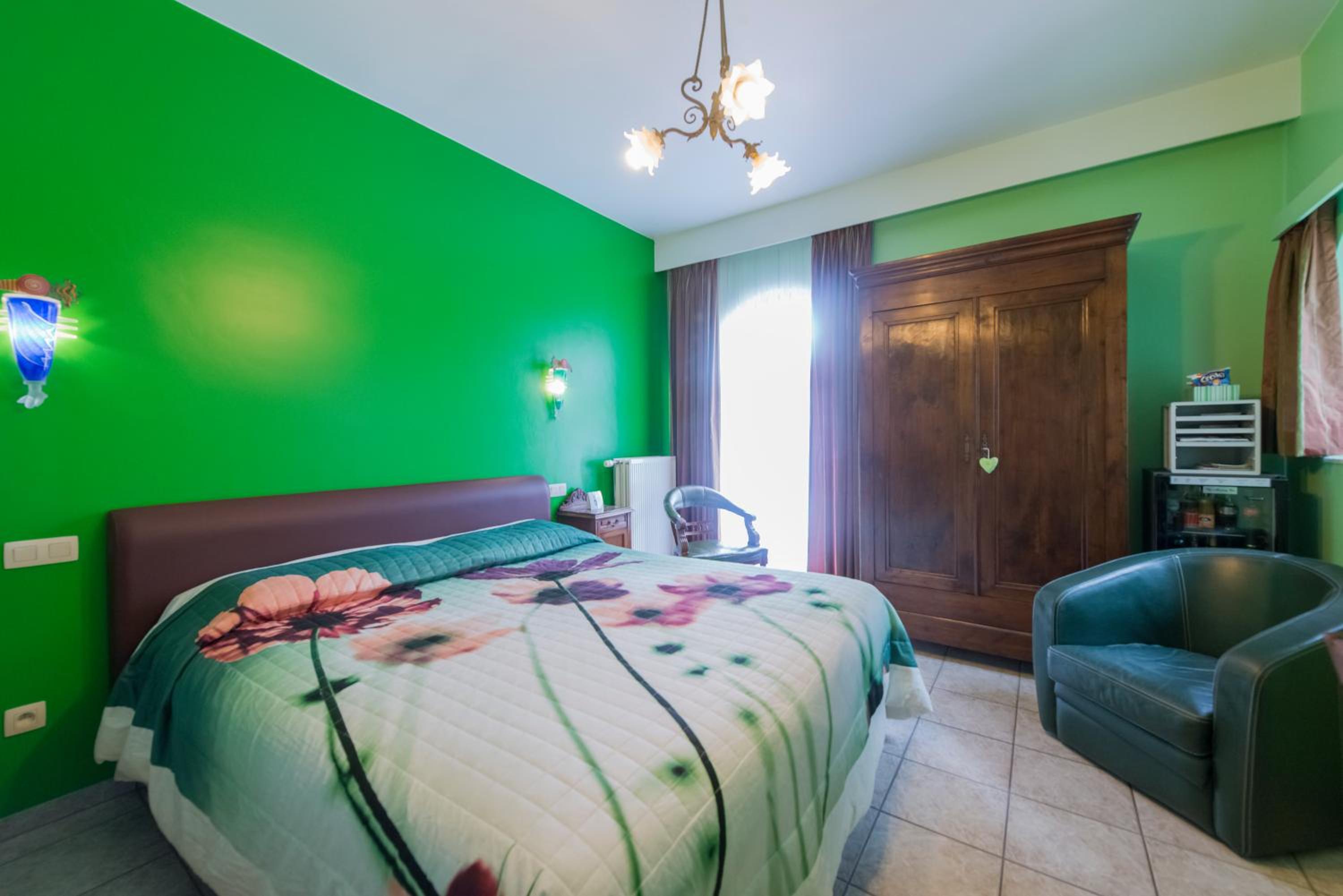 King Room