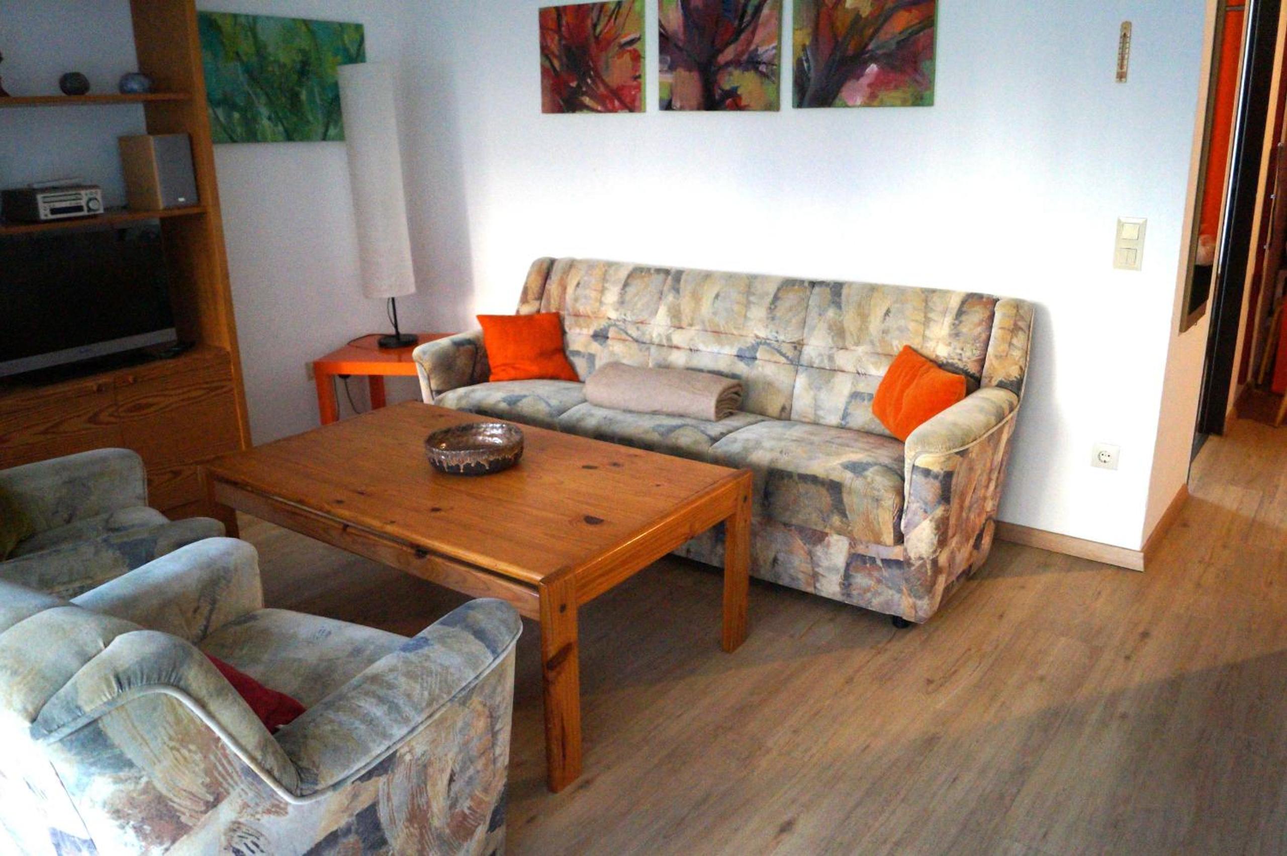 One-Bedroom Apartment with Terrace photo 2