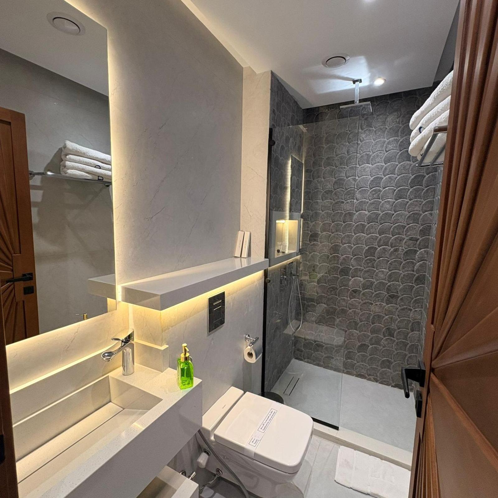 Deluxe Double Room with Bath