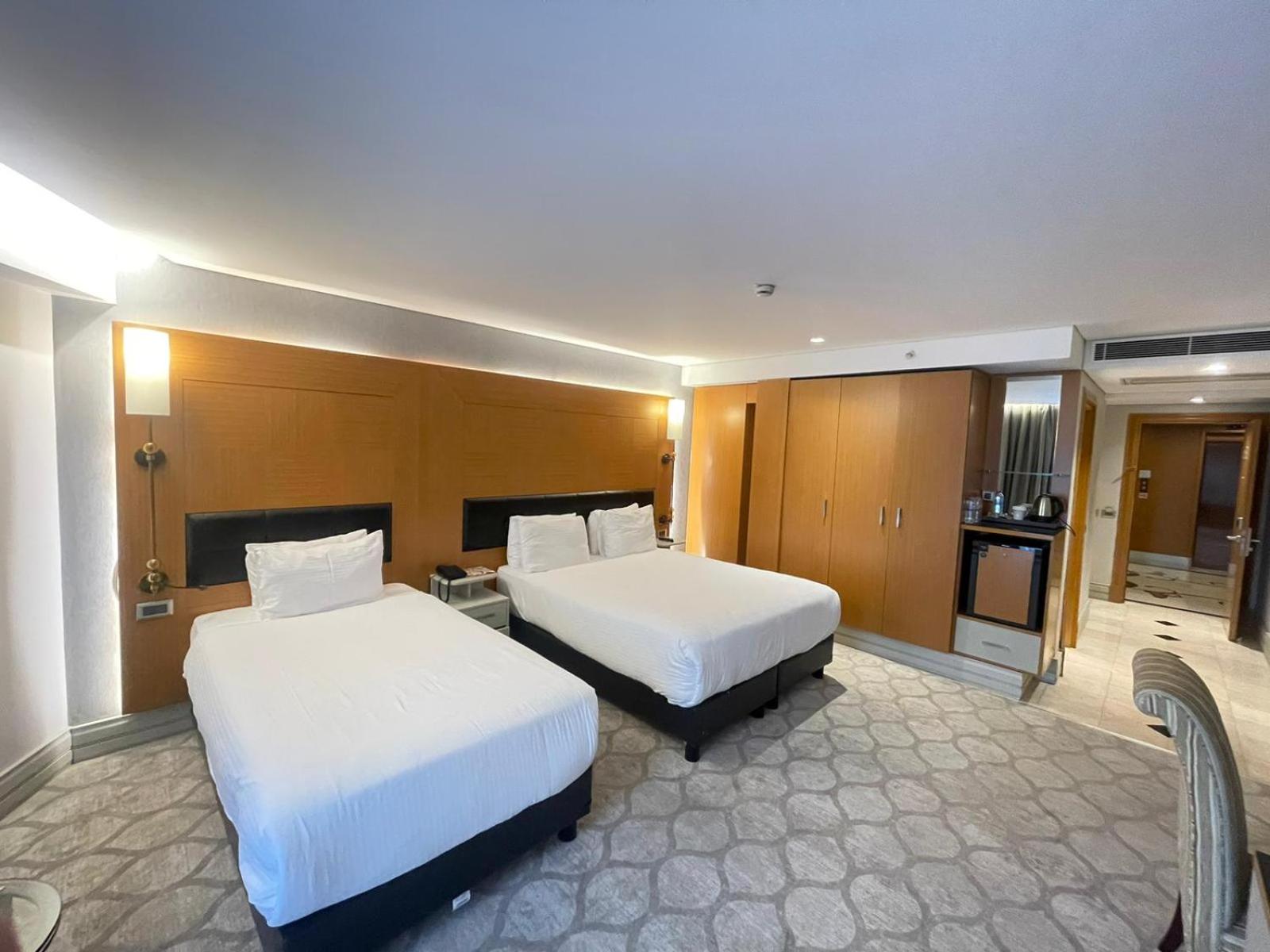 Superior Triple Room