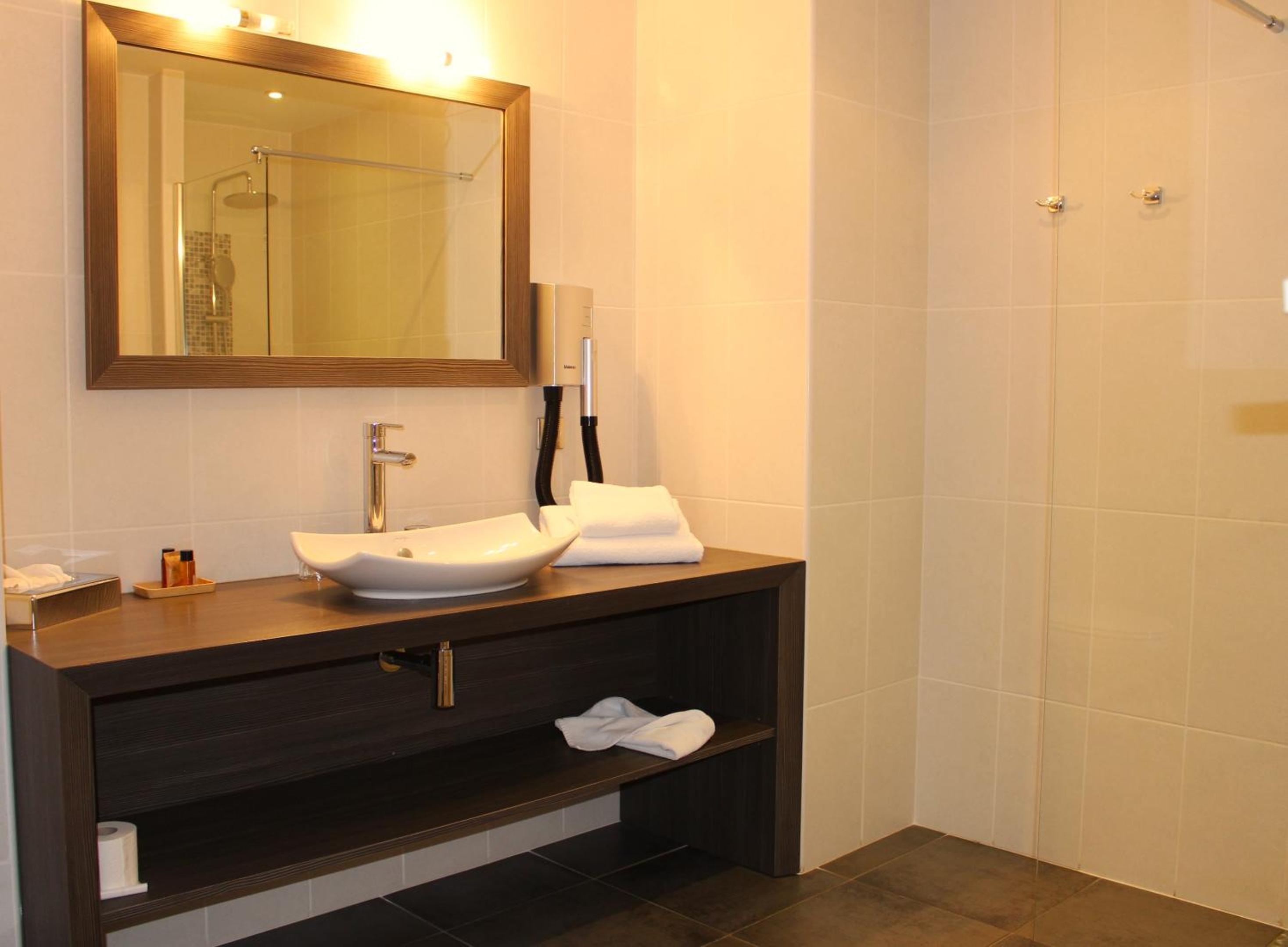 Superior Double Room - Photo 3