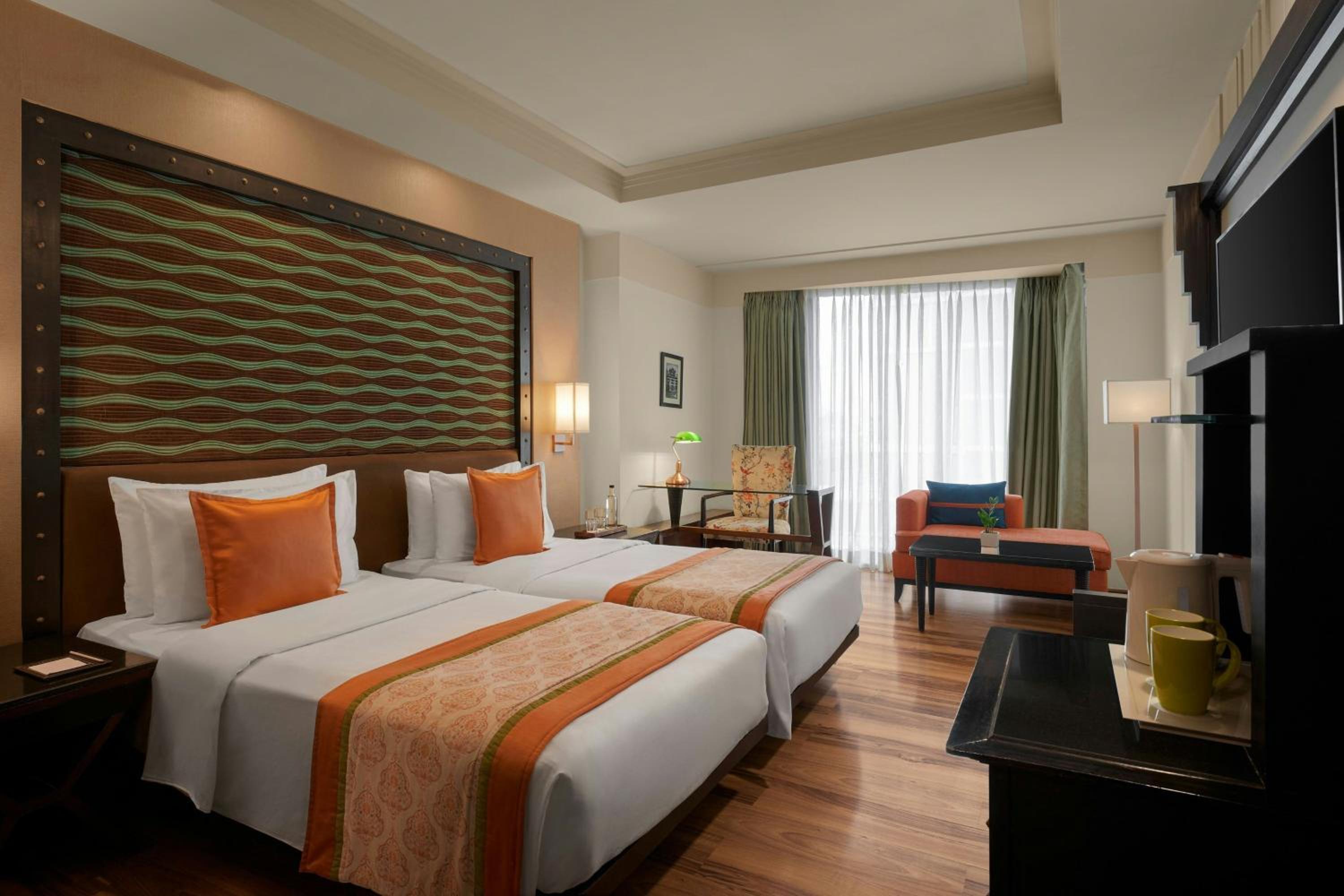 Fern Classic Twin Room with Limited View - Photo 1
